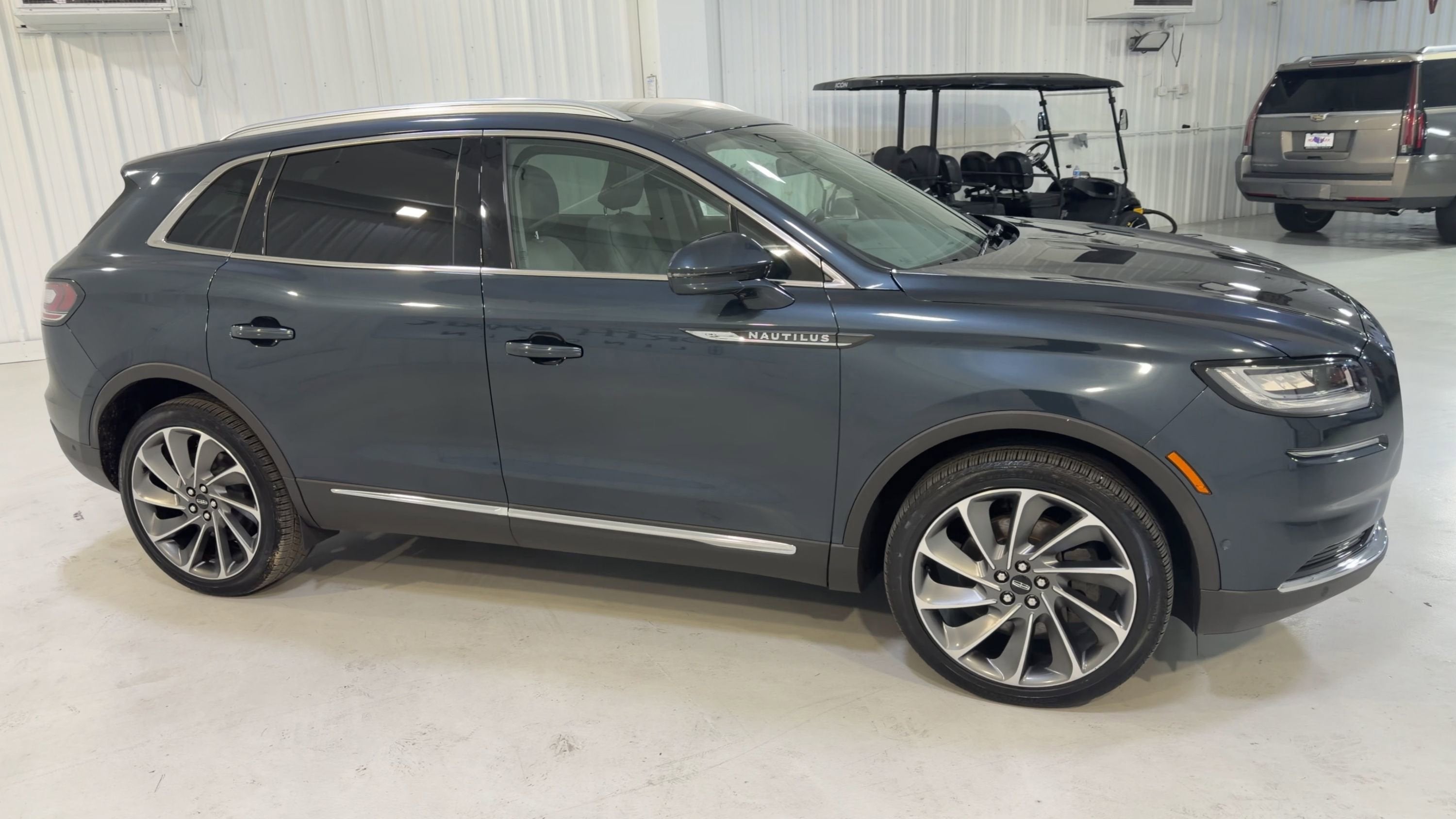 2023 Lincoln Nautilus Reserve
