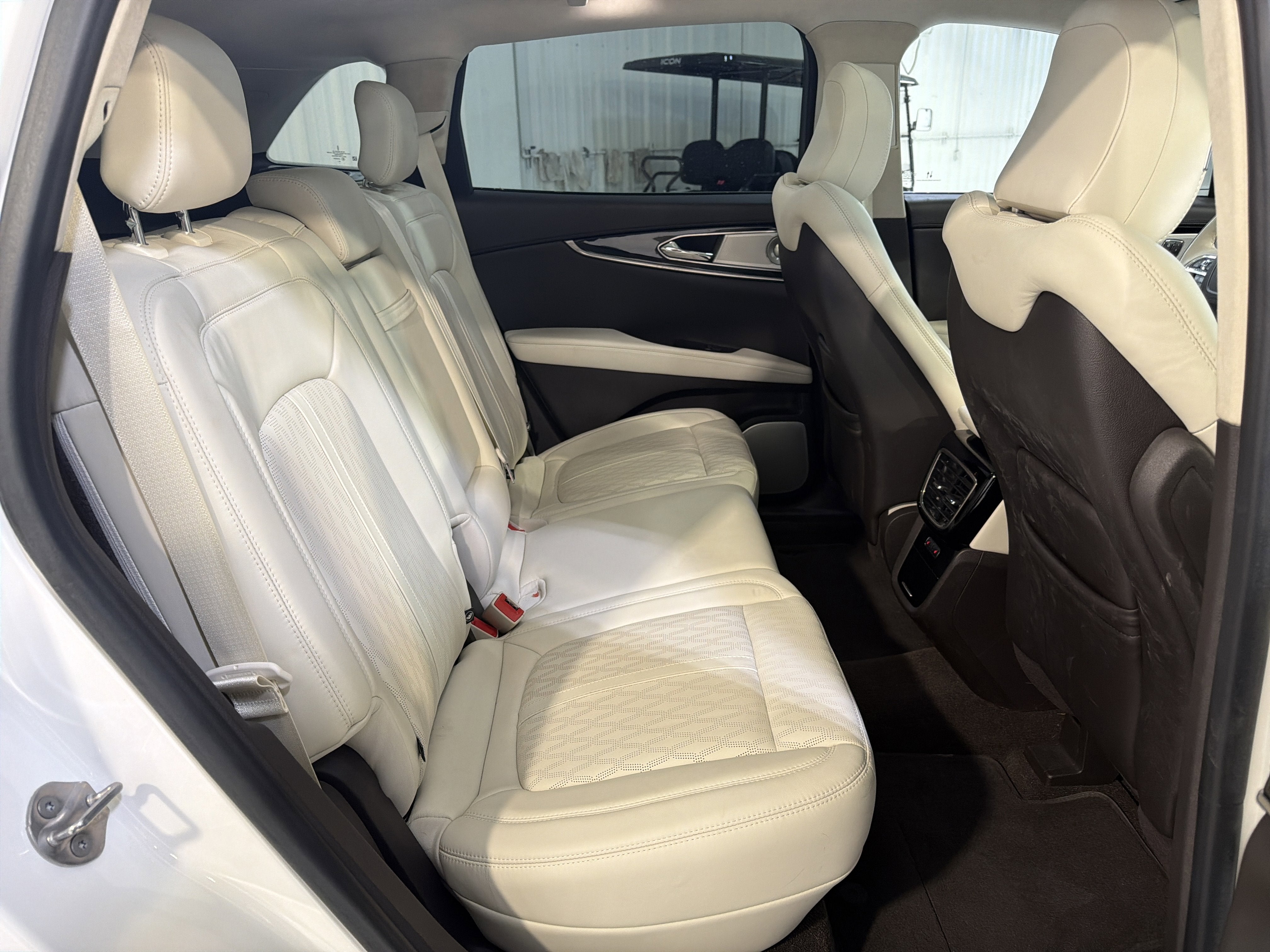 2021 Lincoln Nautilus Black Label