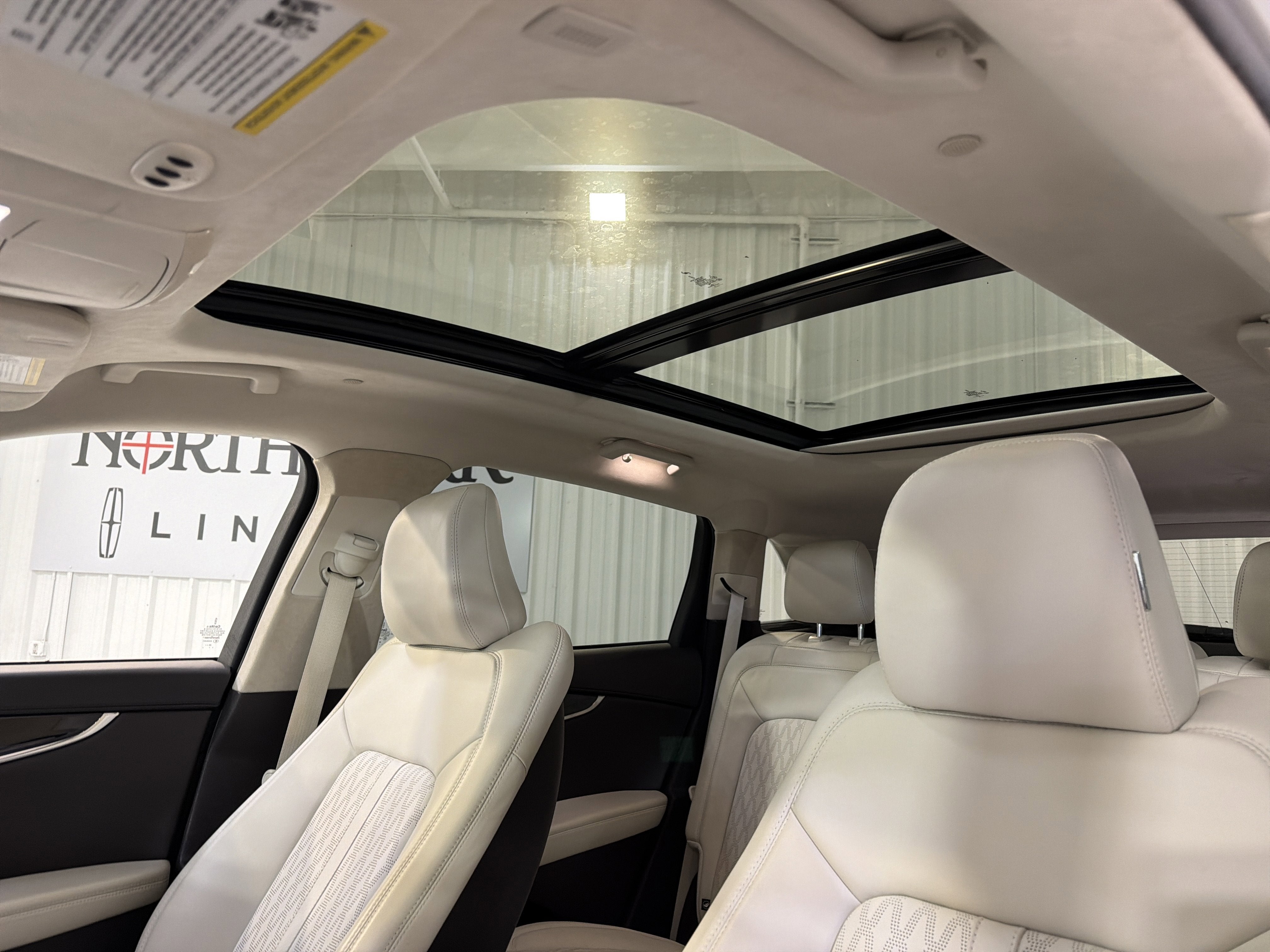 2021 Lincoln Nautilus Black Label