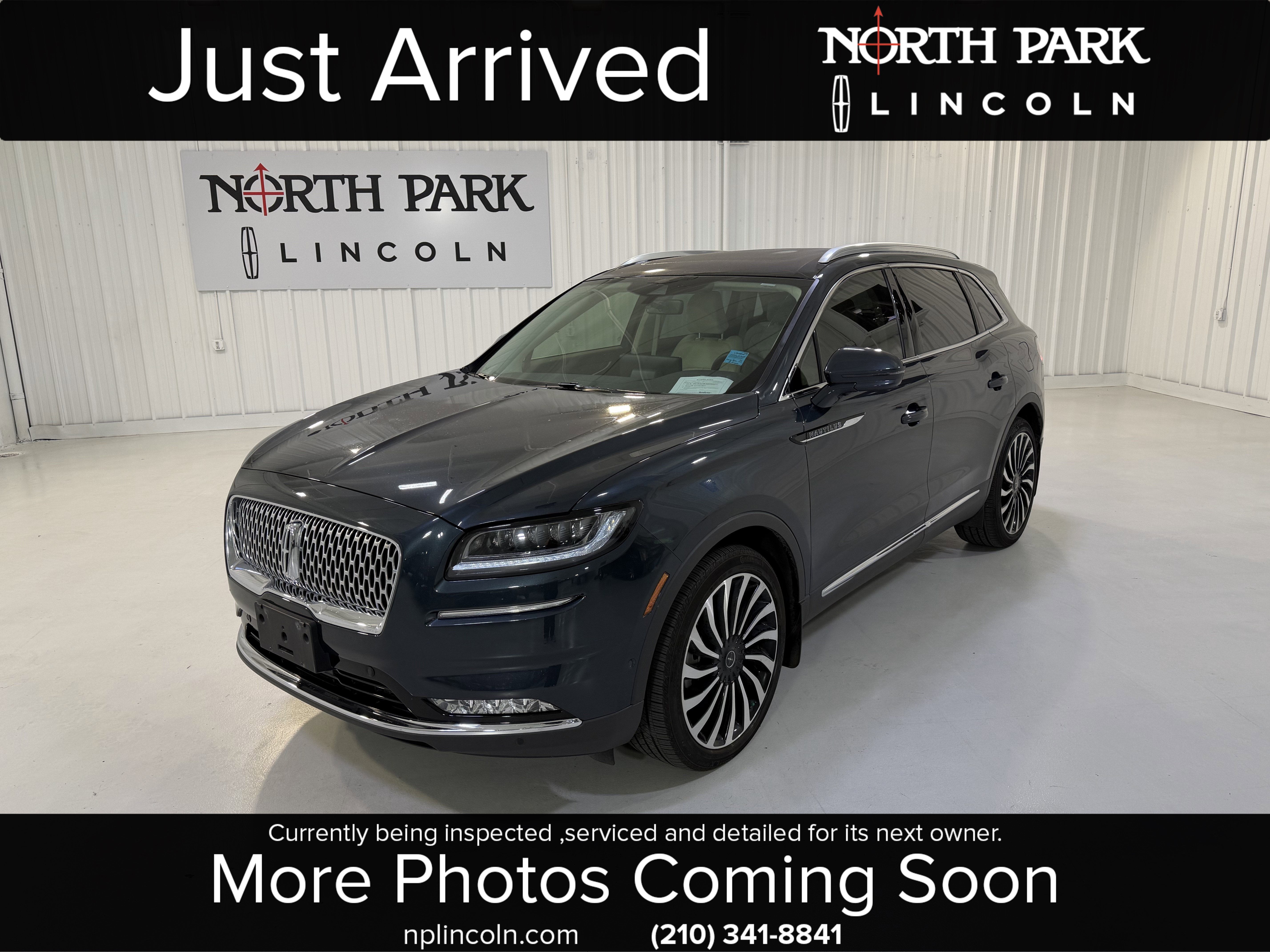 2022 Lincoln Nautilus Black Label