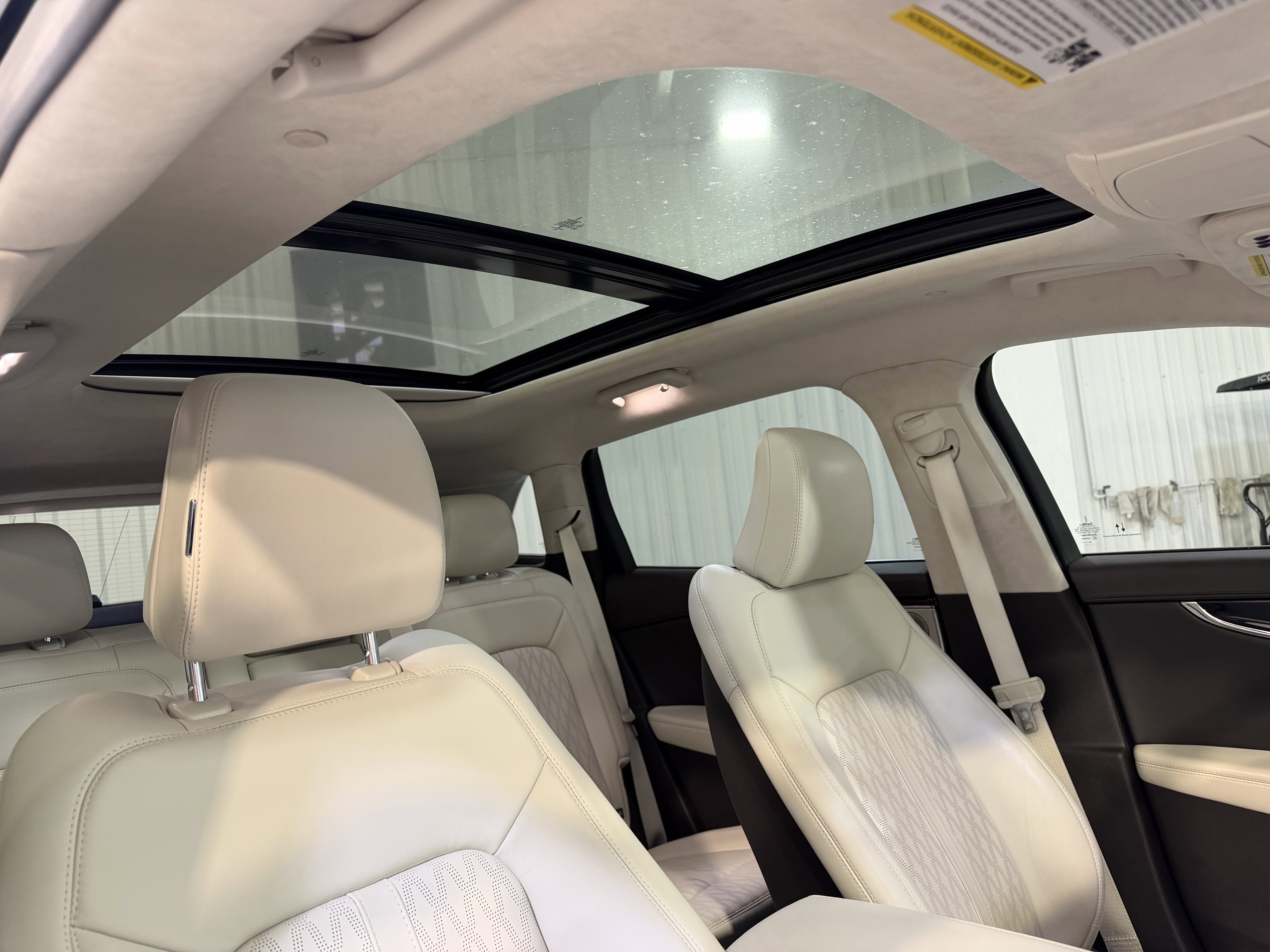 2022 Lincoln Nautilus Black Label