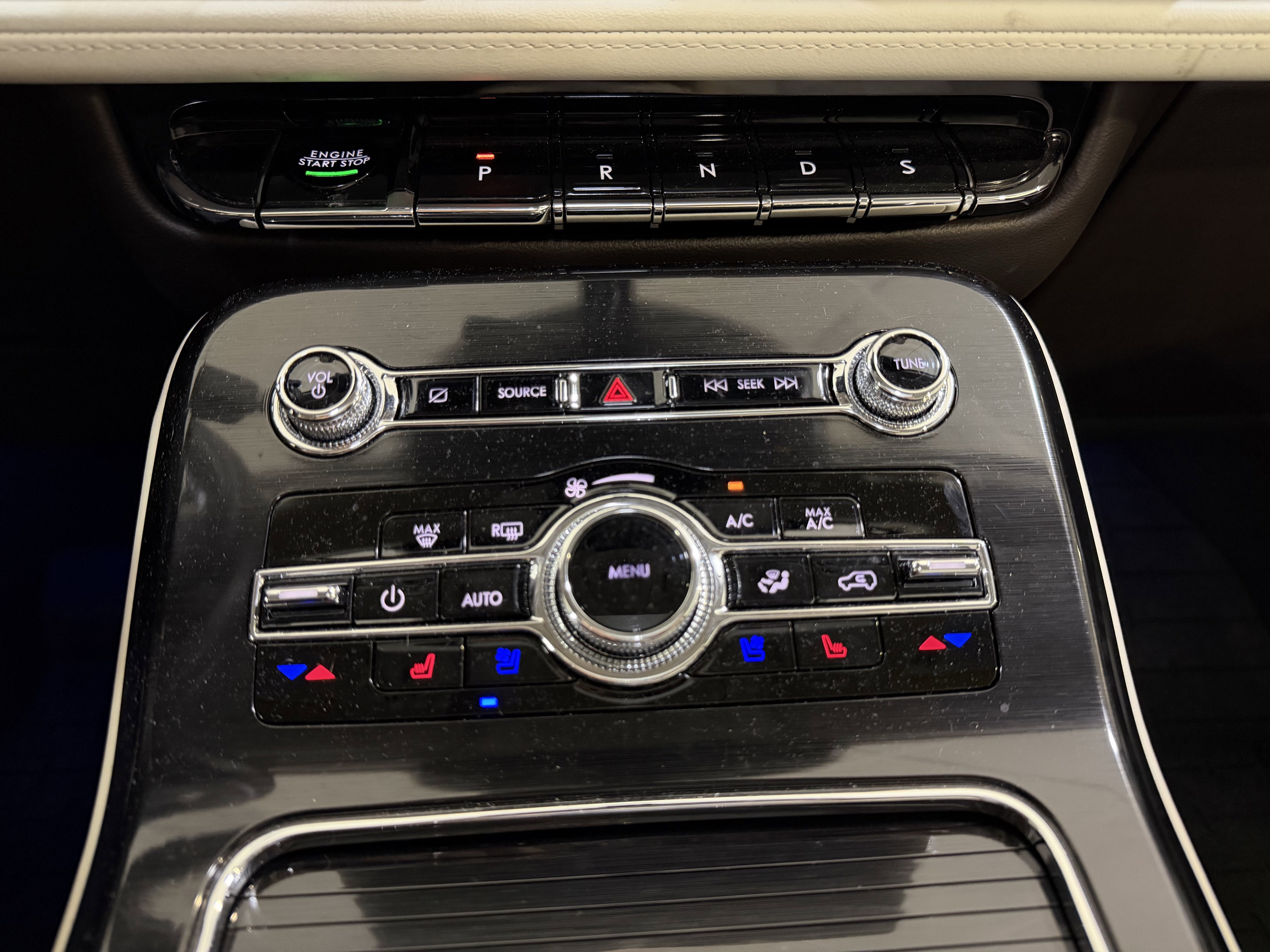 2022 Lincoln Nautilus Black Label