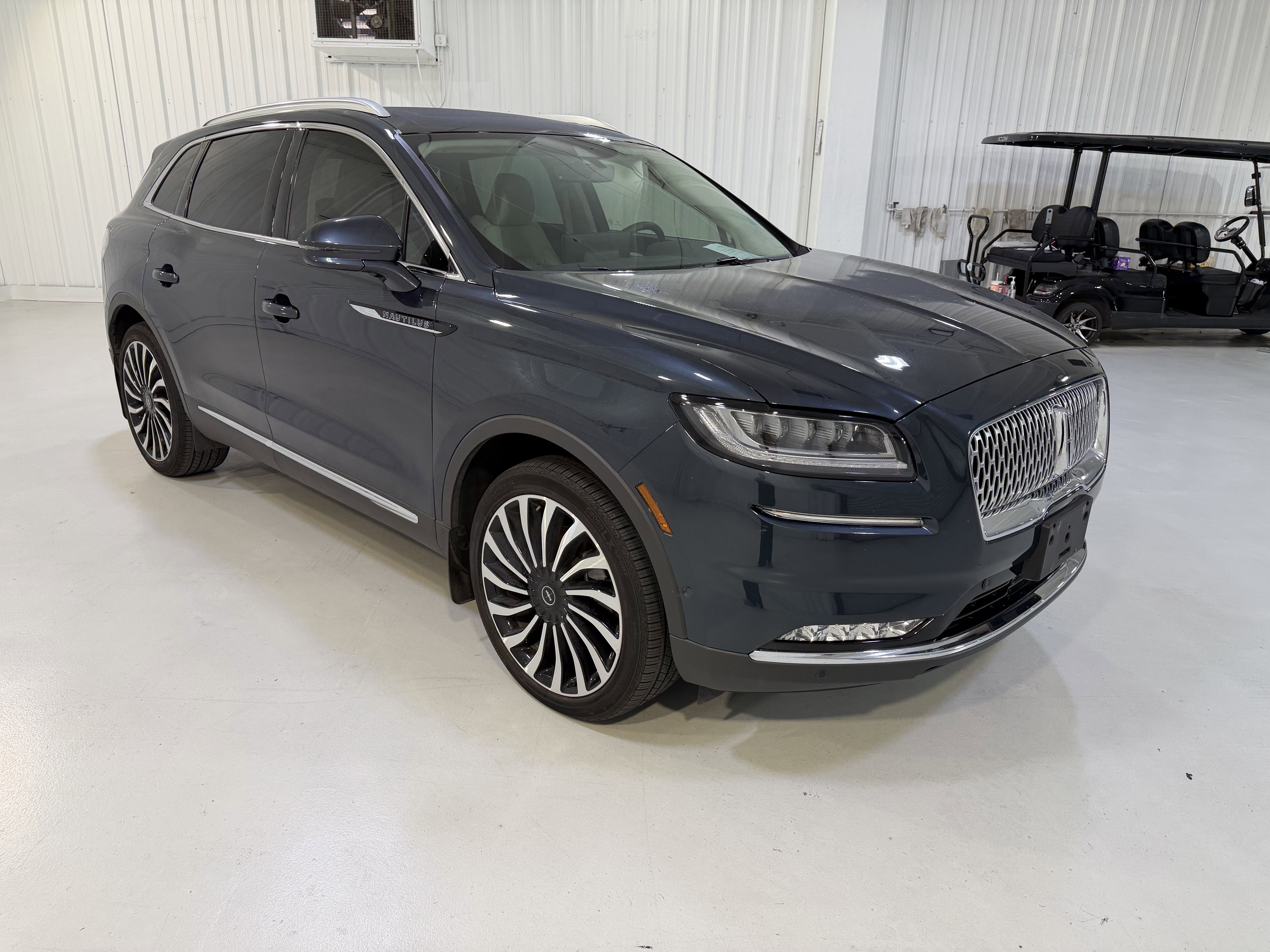 2022 Lincoln Nautilus Black Label