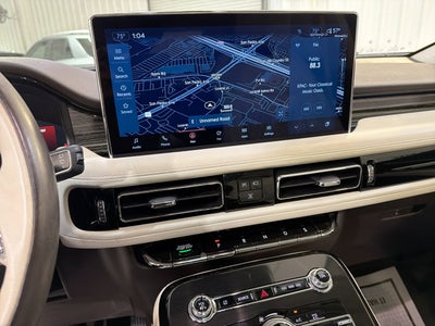 2022 Lincoln Nautilus Black Label