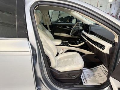 2022 Lincoln Nautilus Black Label