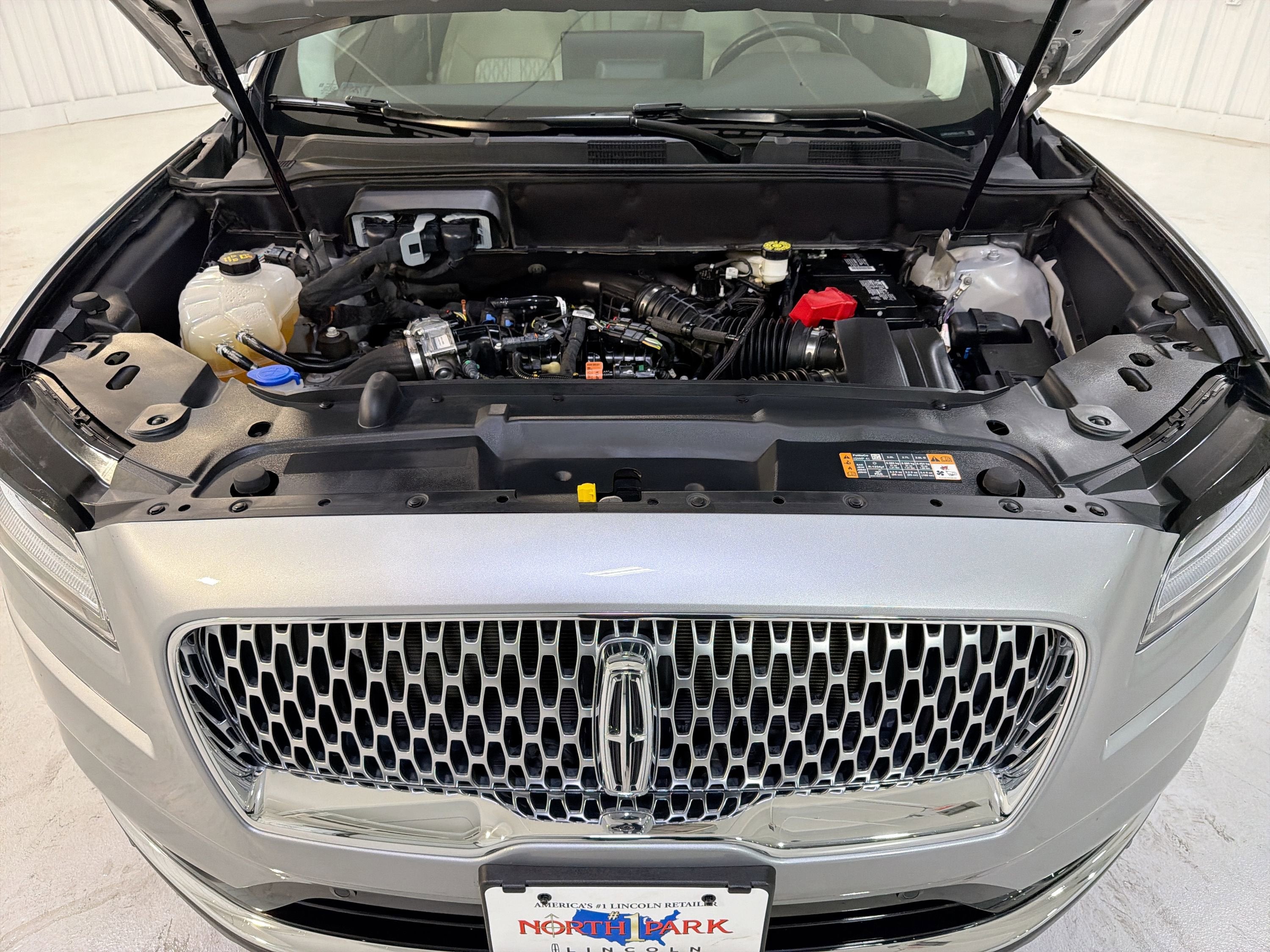 2022 Lincoln Nautilus Black Label