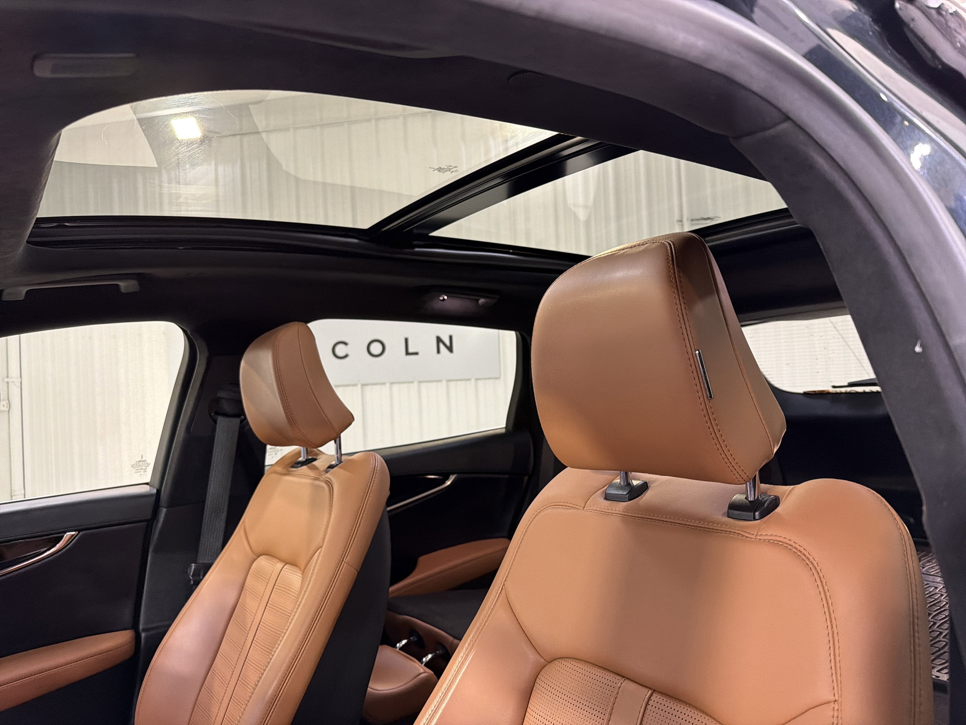 2022 Lincoln Nautilus Black Label