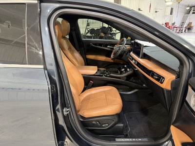 2022 Lincoln Nautilus Black Label