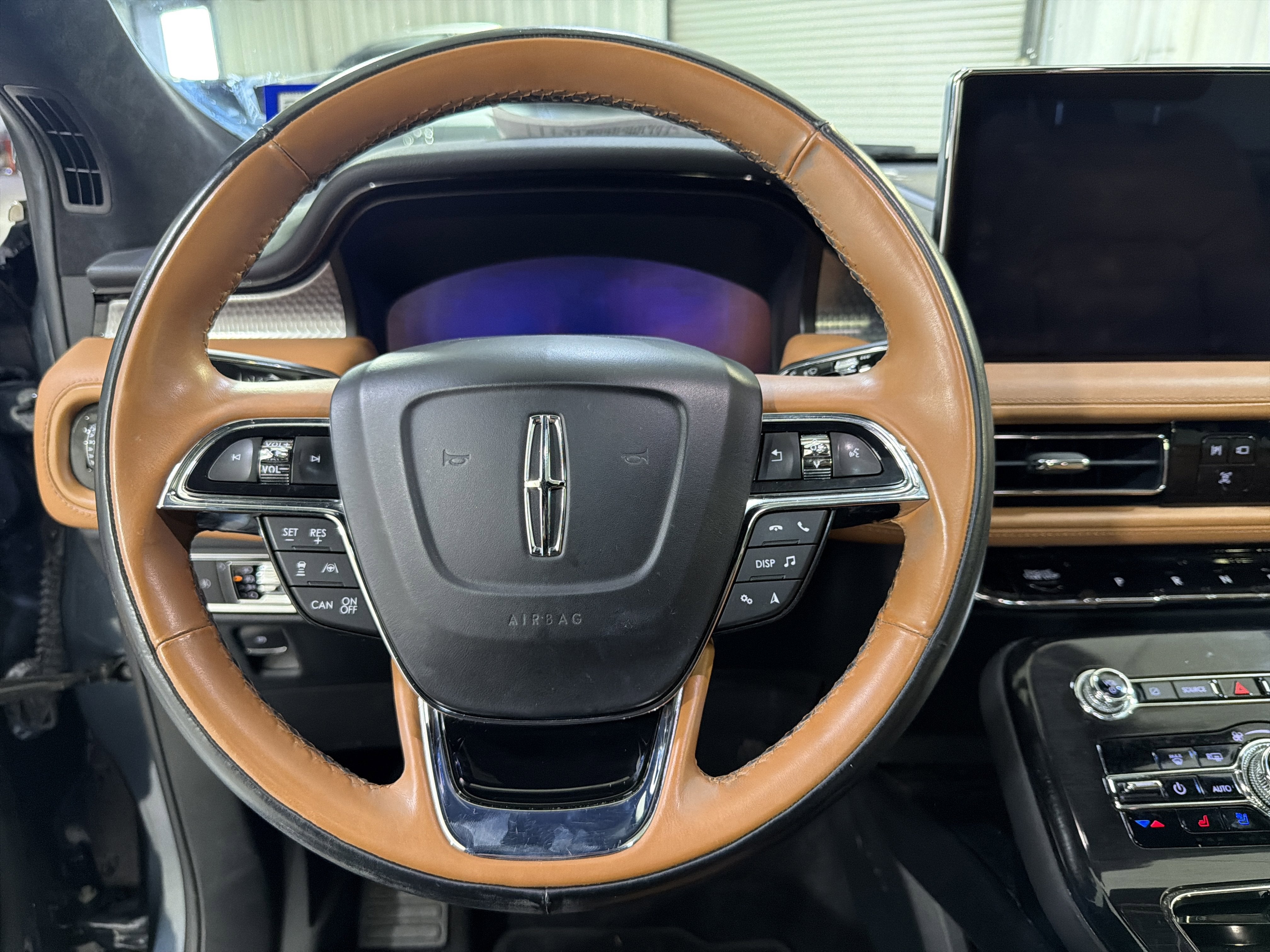 2022 Lincoln Nautilus Black Label