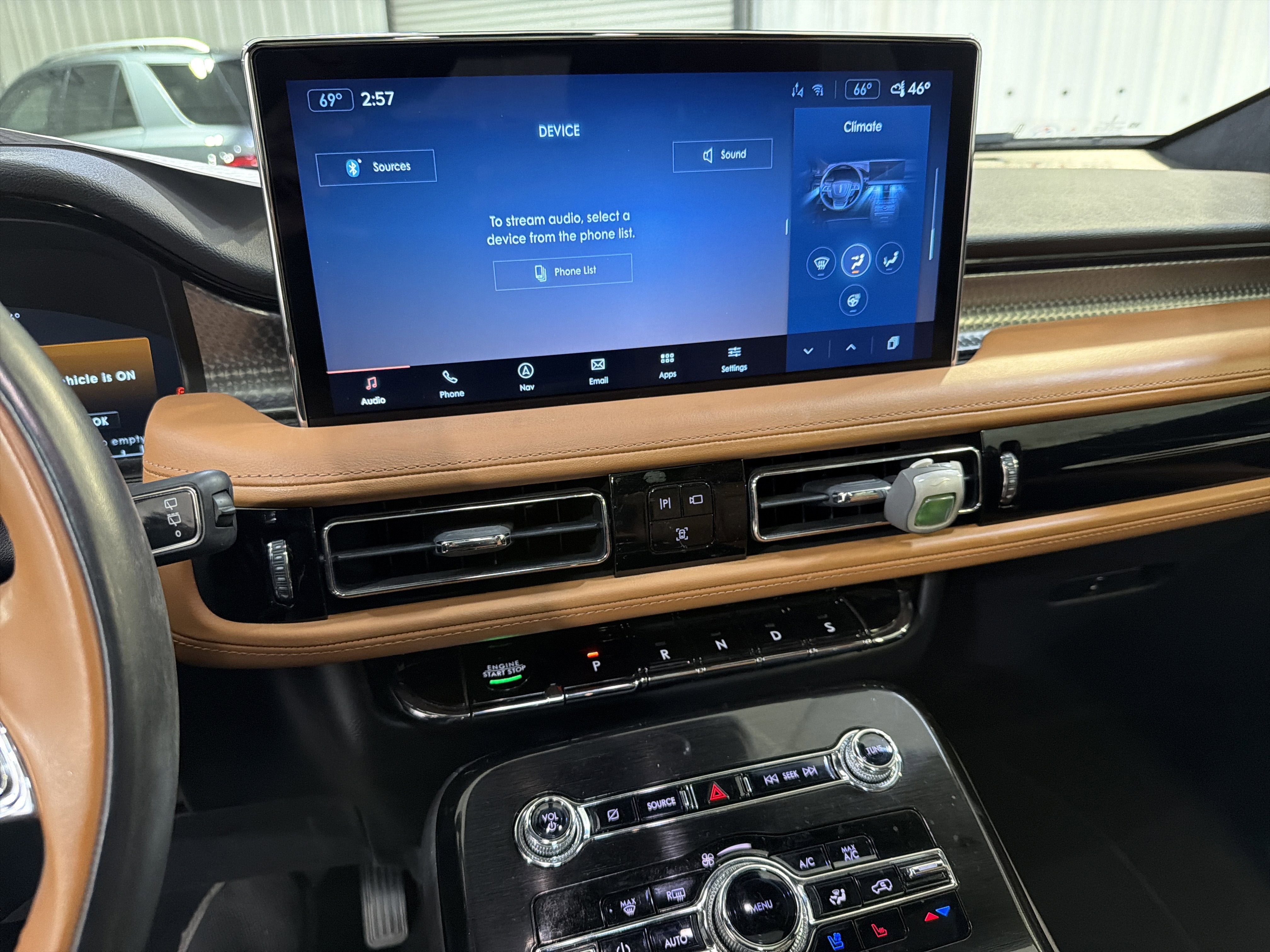 2022 Lincoln Nautilus Black Label