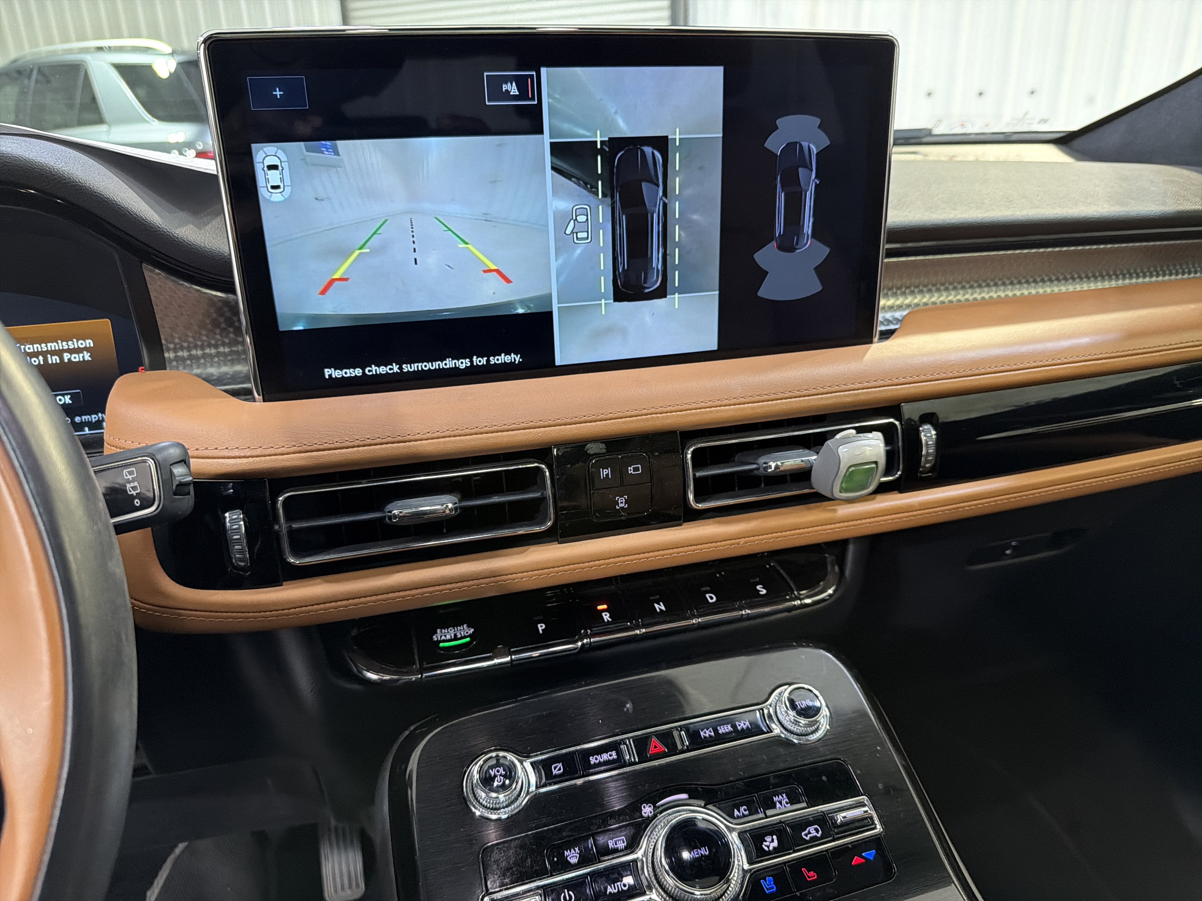 2022 Lincoln Nautilus Black Label