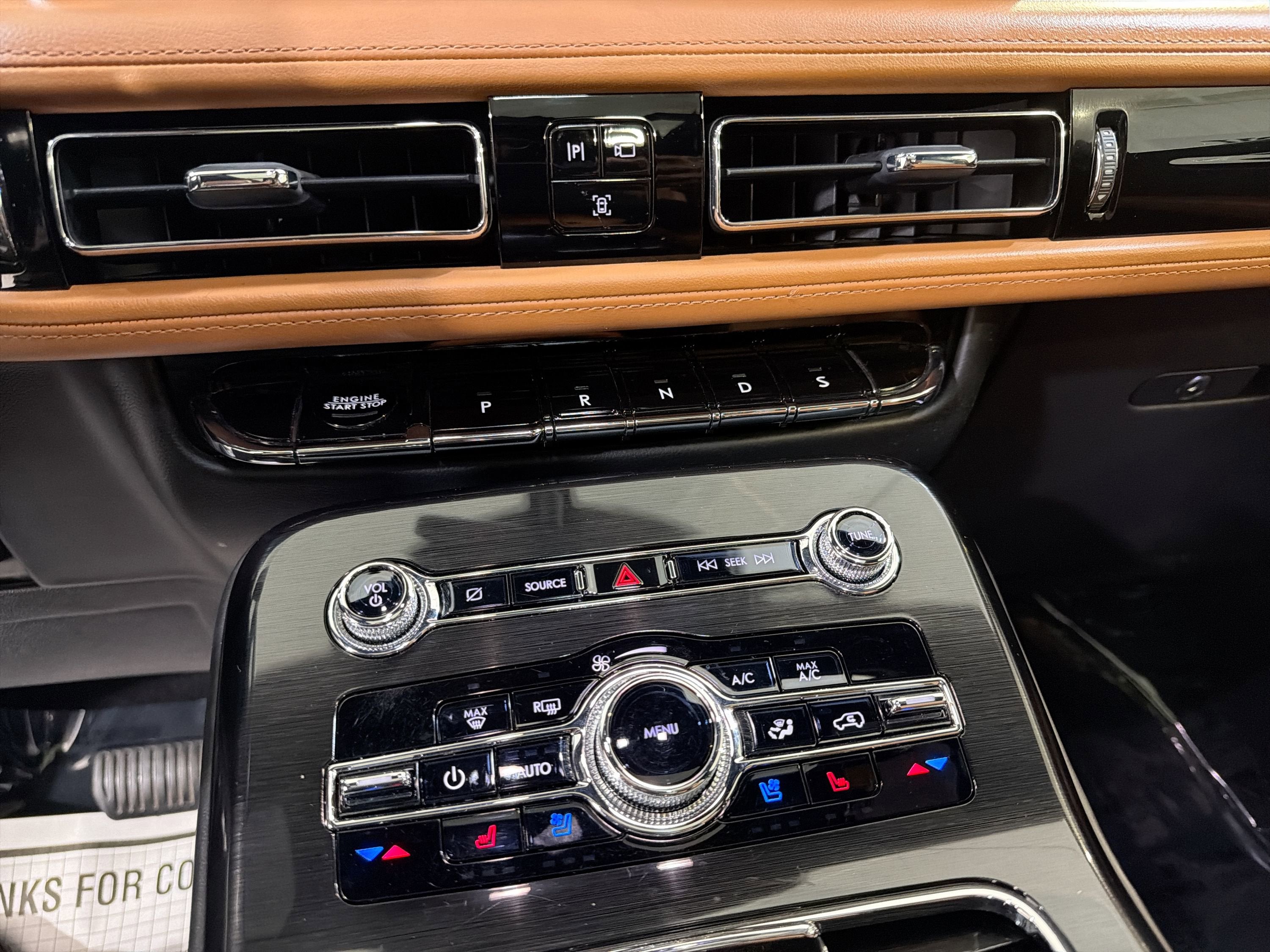 2022 Lincoln Nautilus Black Label