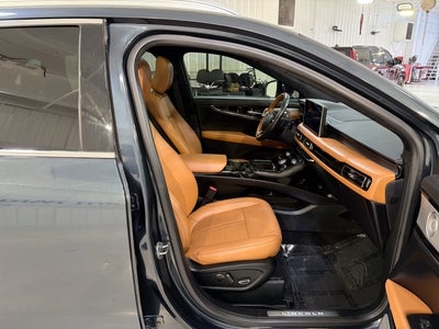 2022 Lincoln Nautilus Black Label