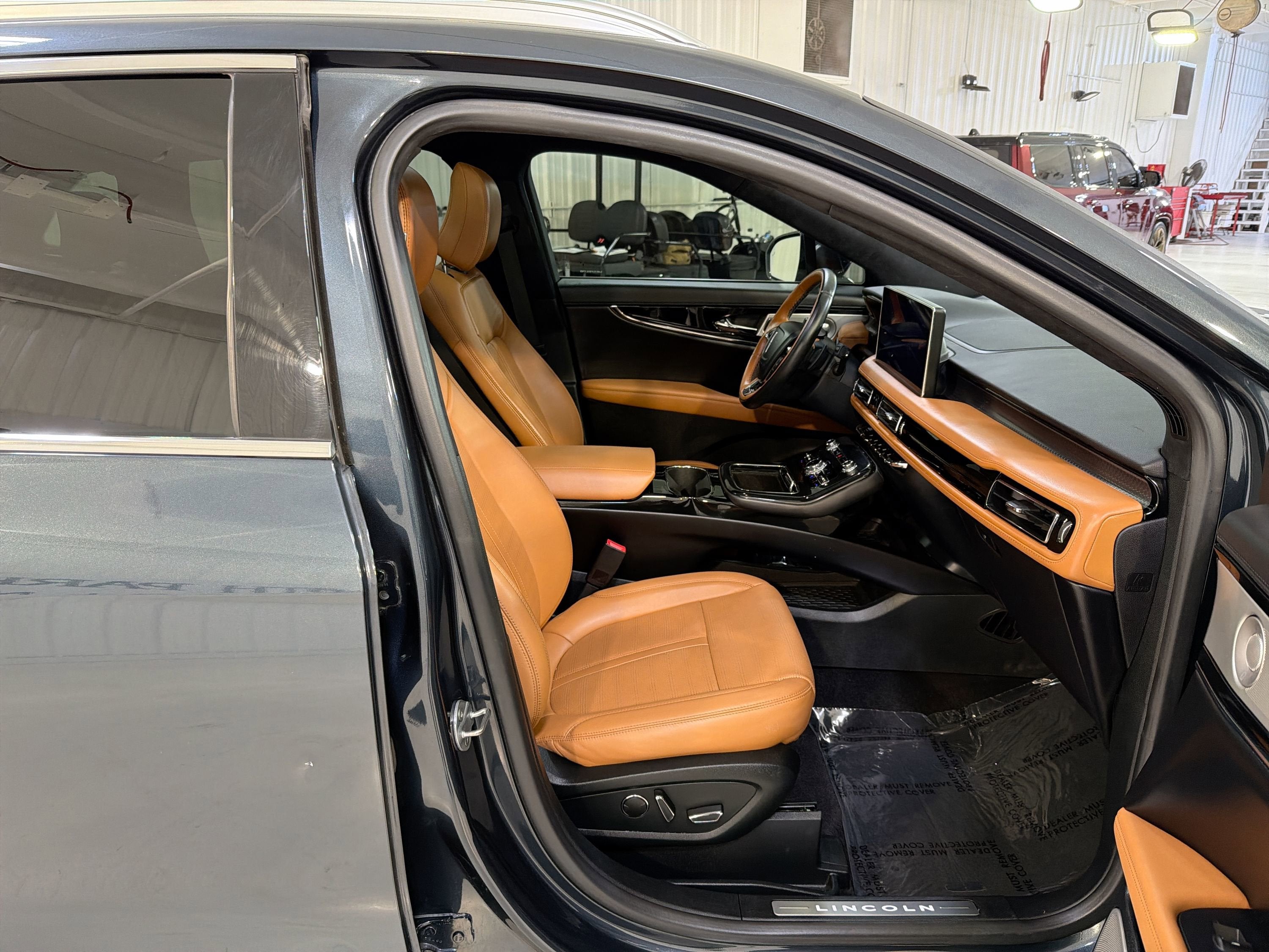 2022 Lincoln Nautilus Black Label