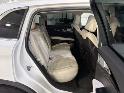 2022 Lincoln Nautilus Black Label