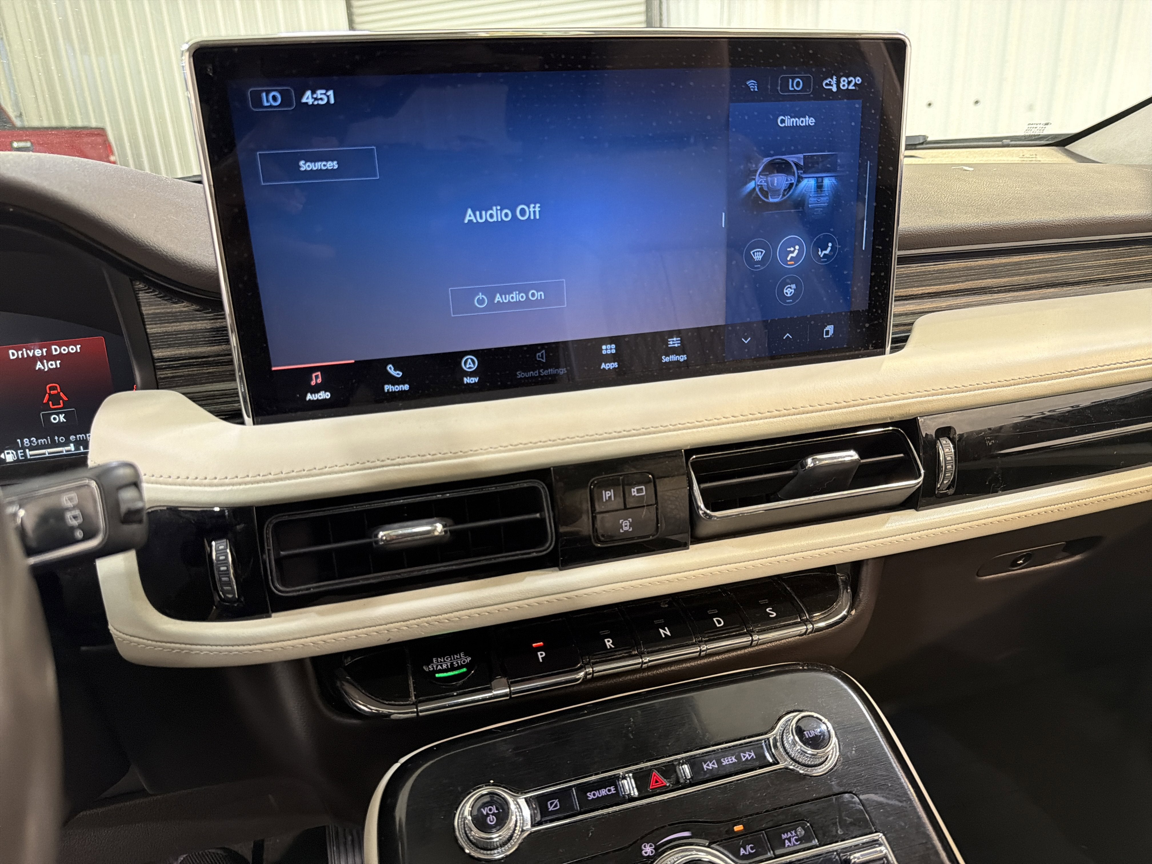 2022 Lincoln Nautilus Black Label