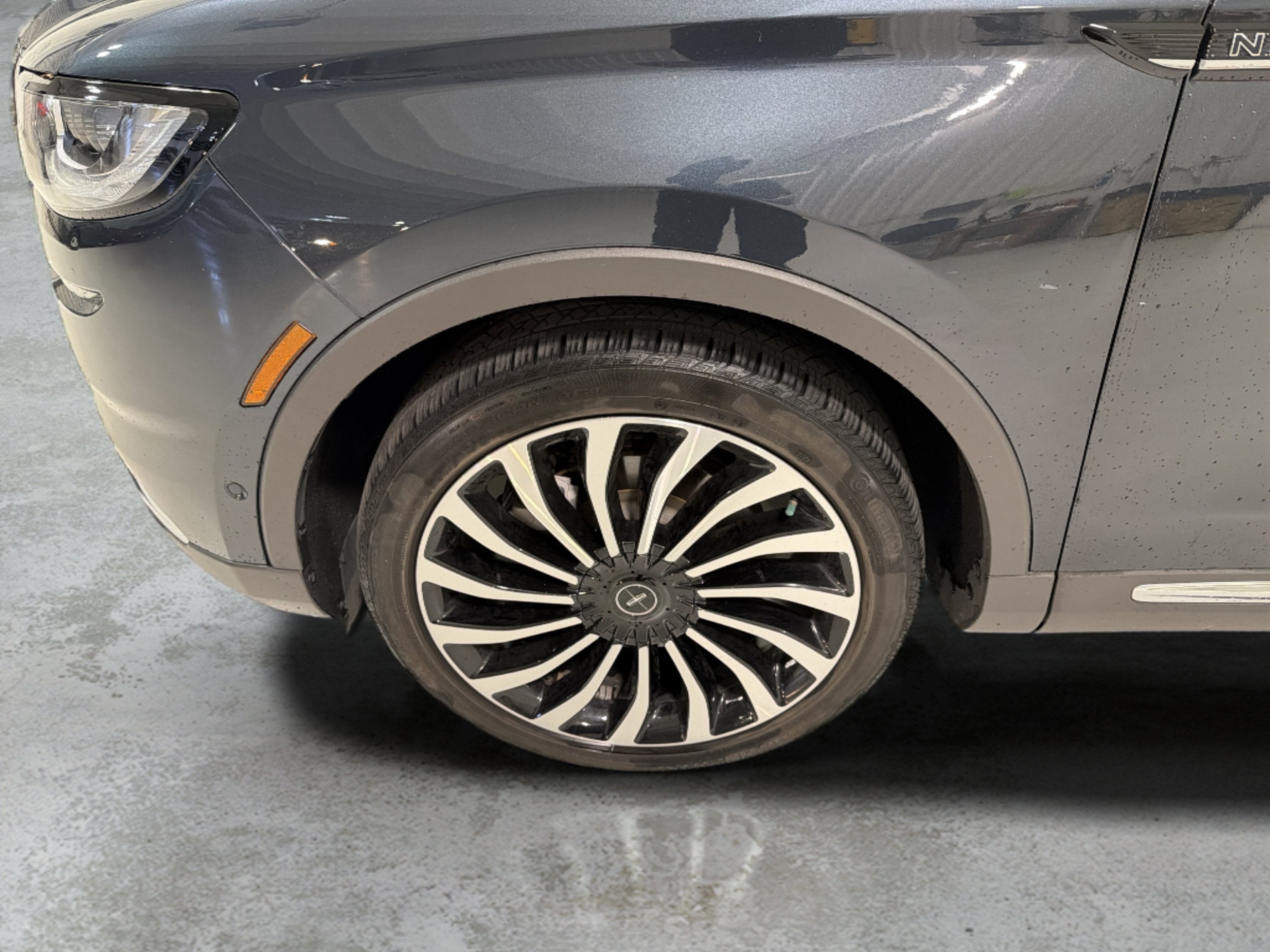 2023 Lincoln Nautilus Black Label