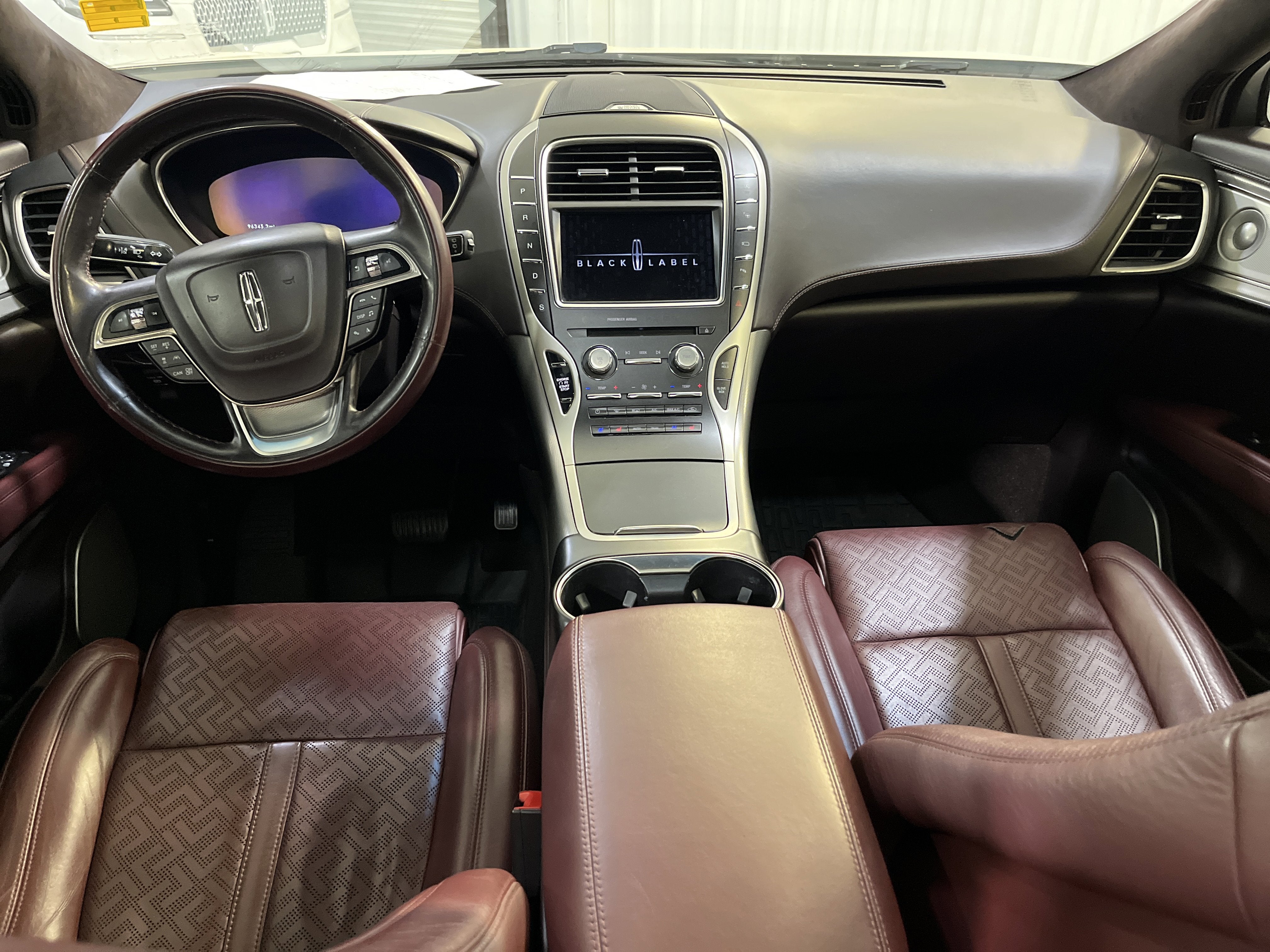 2019 Lincoln Nautilus Black Label