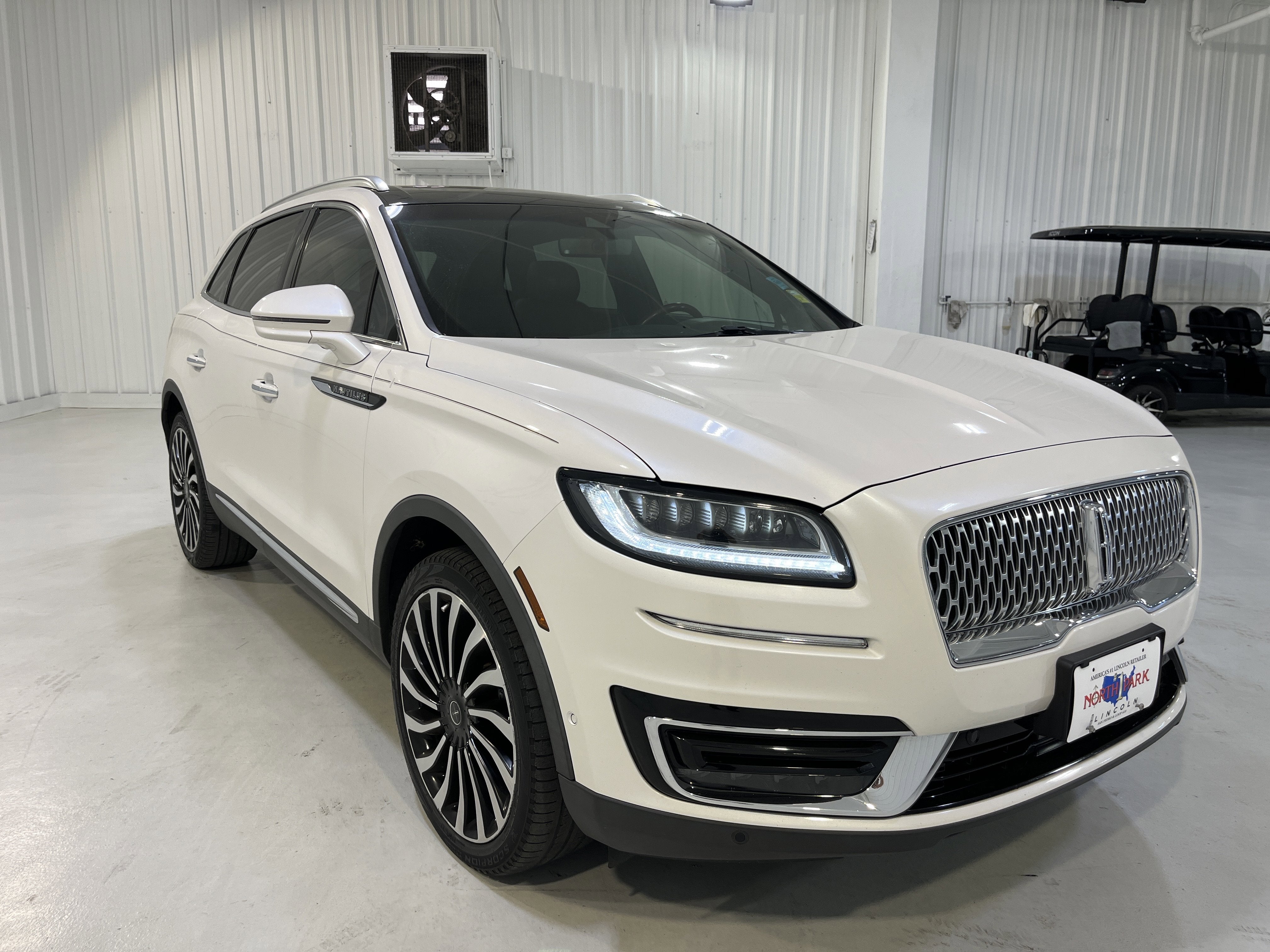 2019 Lincoln Nautilus Black Label