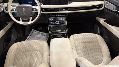 2022 Lincoln Nautilus Black Label