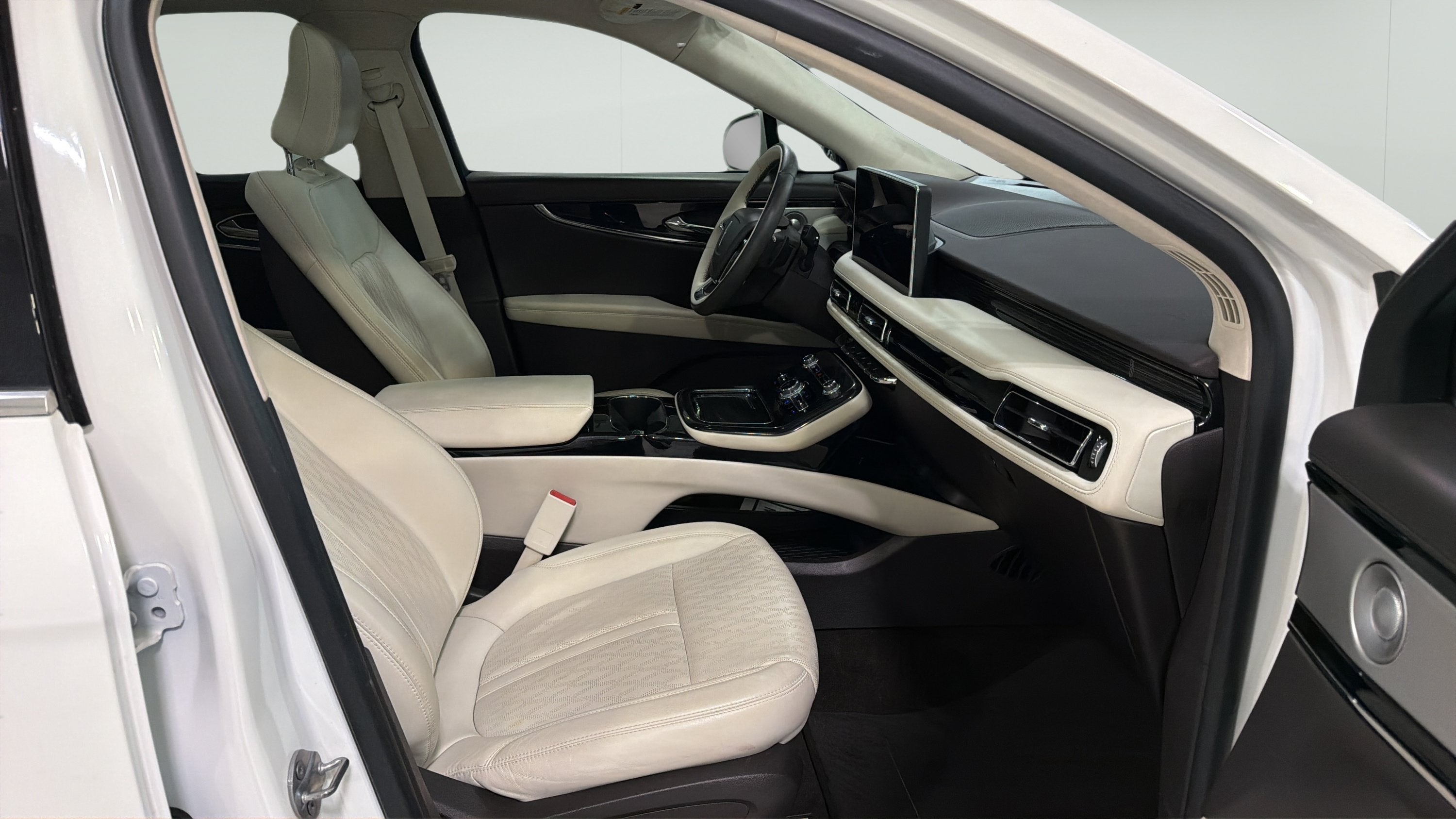 2022 Lincoln Nautilus Black Label