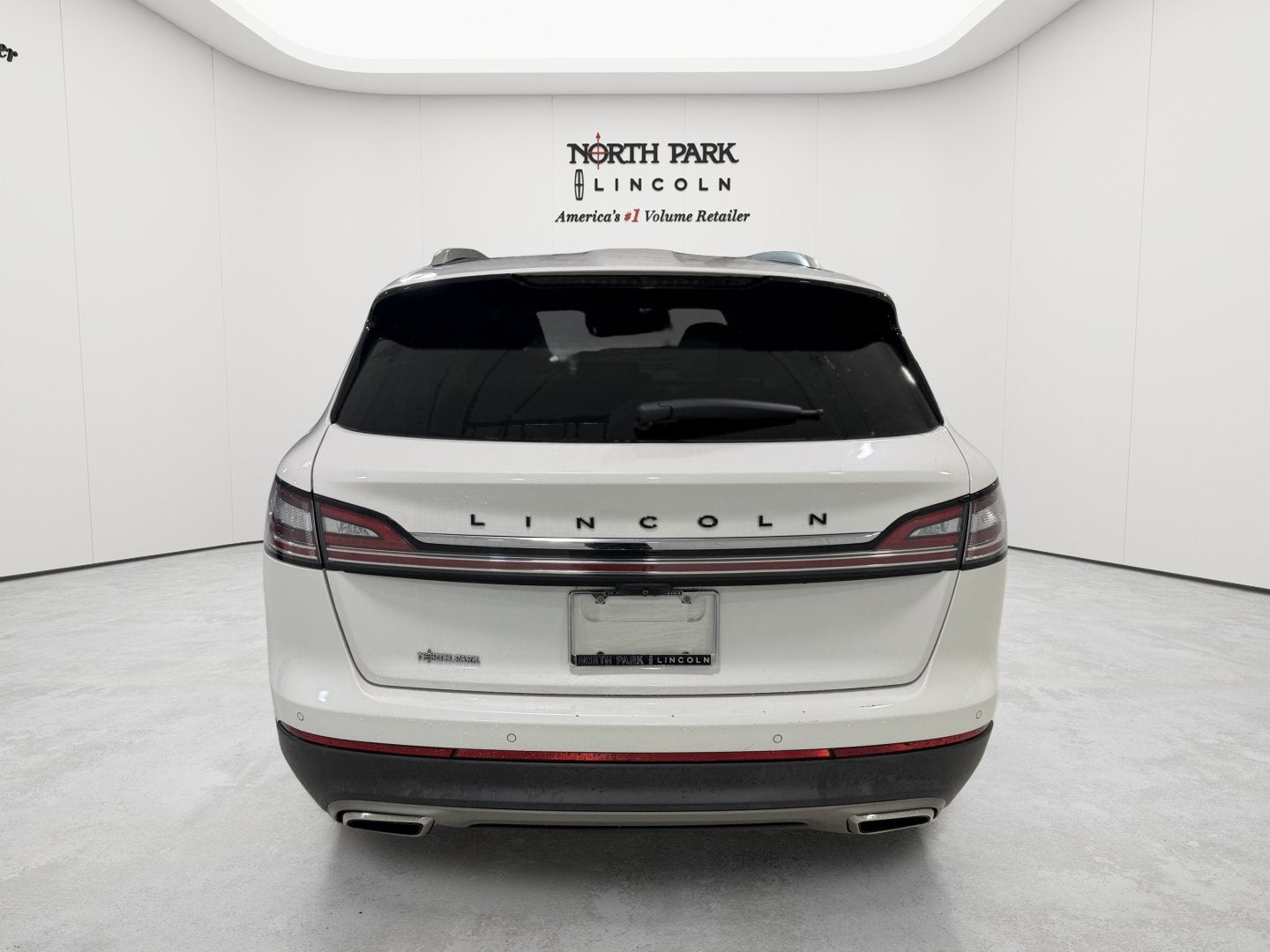 2022 Lincoln Nautilus Black Label
