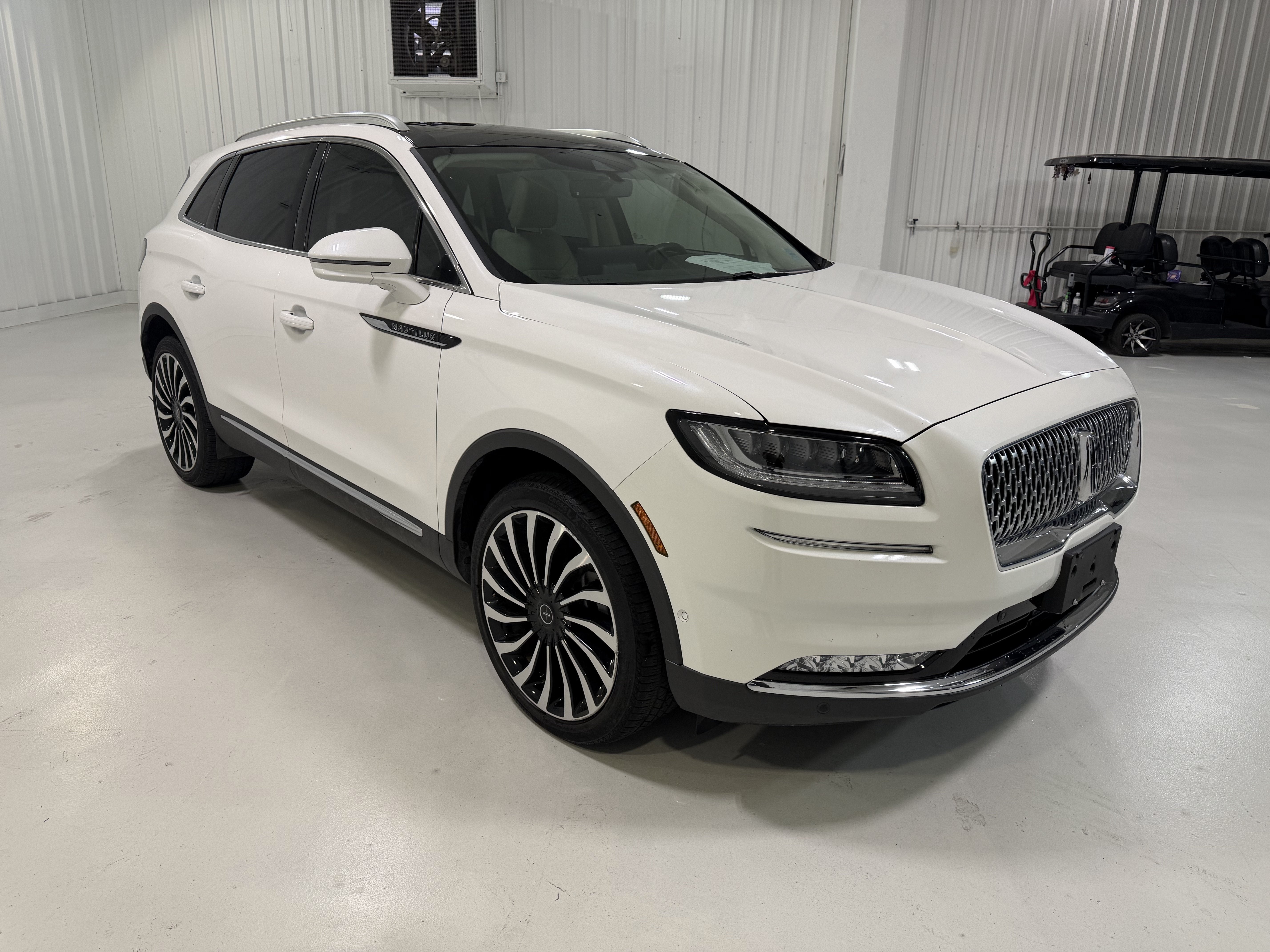 2022 Lincoln Nautilus Black Label