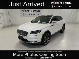 2022 Lincoln Nautilus Black Label