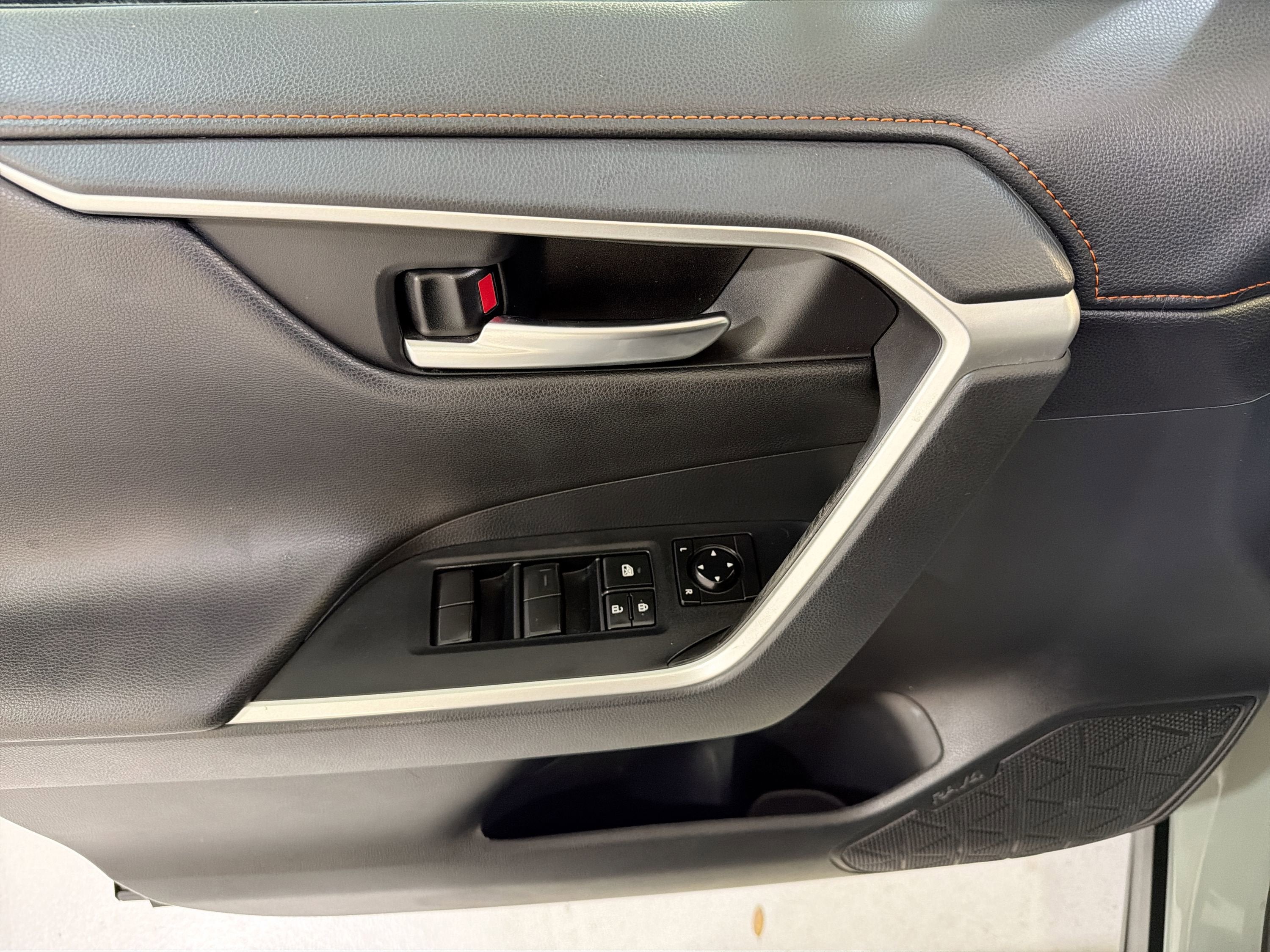 2019 Toyota RAV4 Adventure