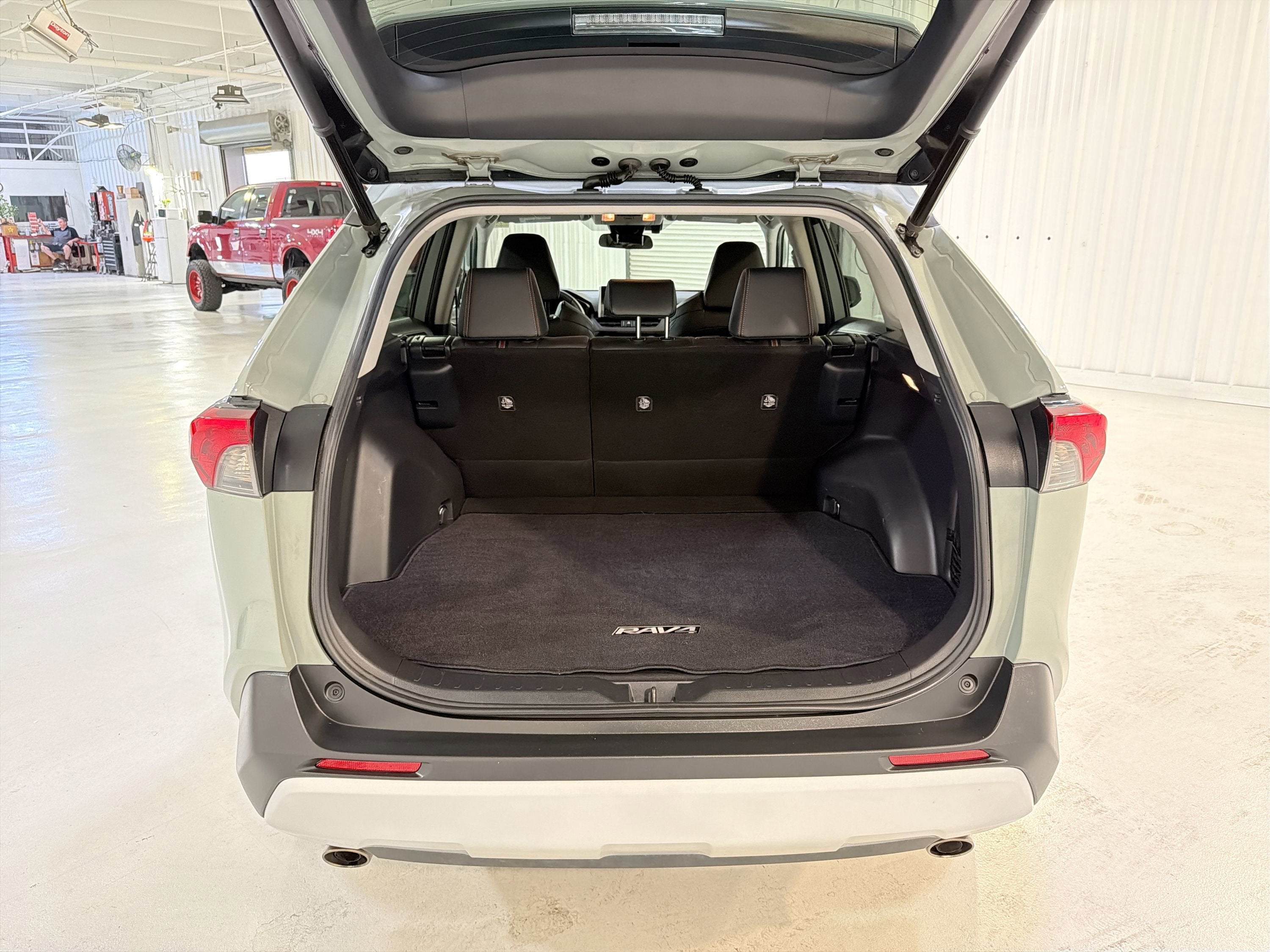 2019 Toyota RAV4 Adventure