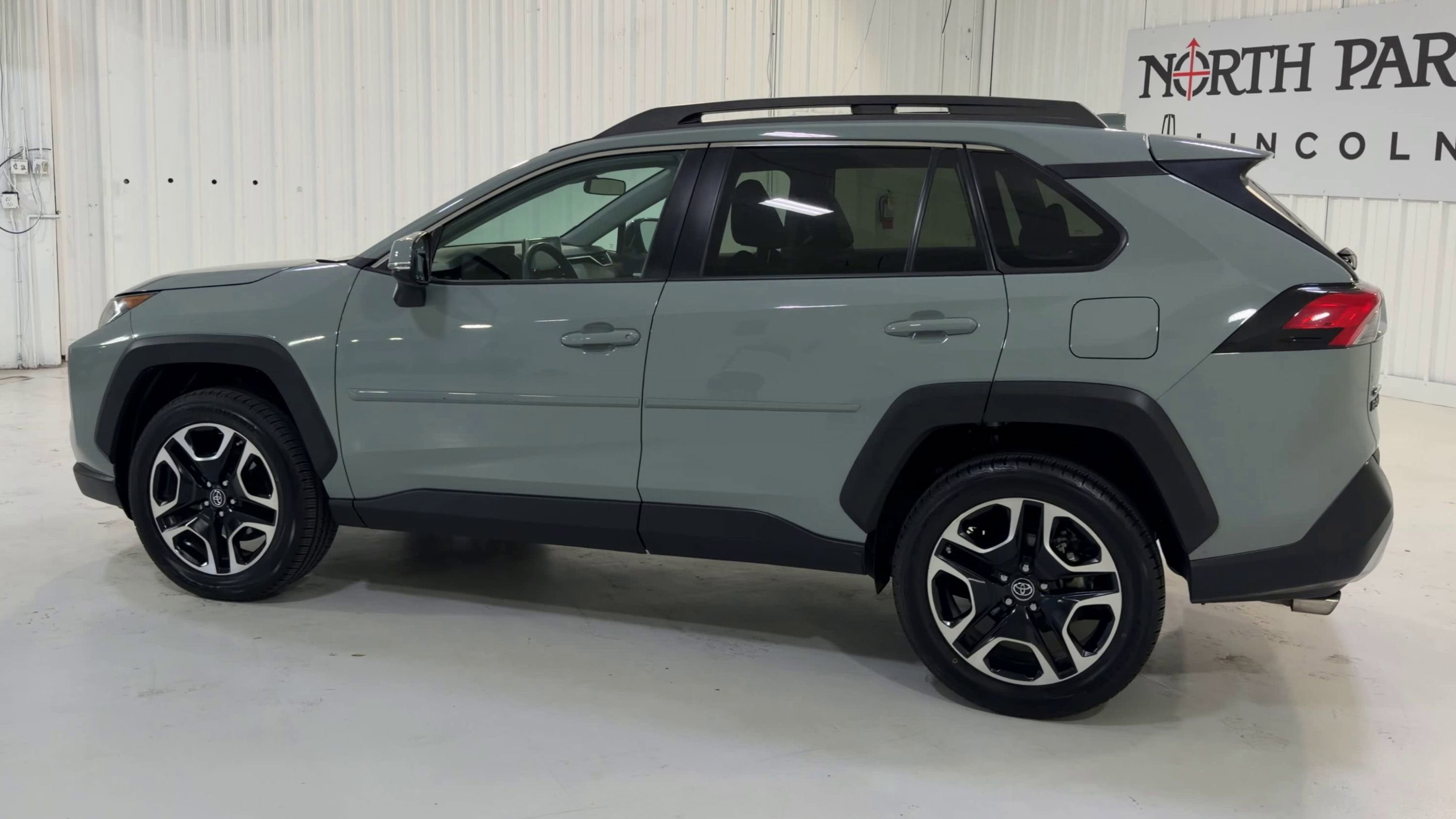 2019 Toyota RAV4 Adventure