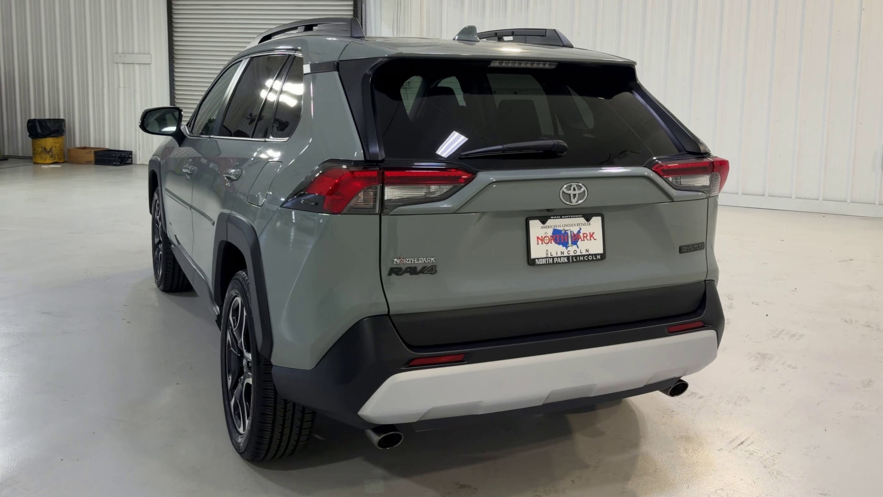 2019 Toyota RAV4 Adventure