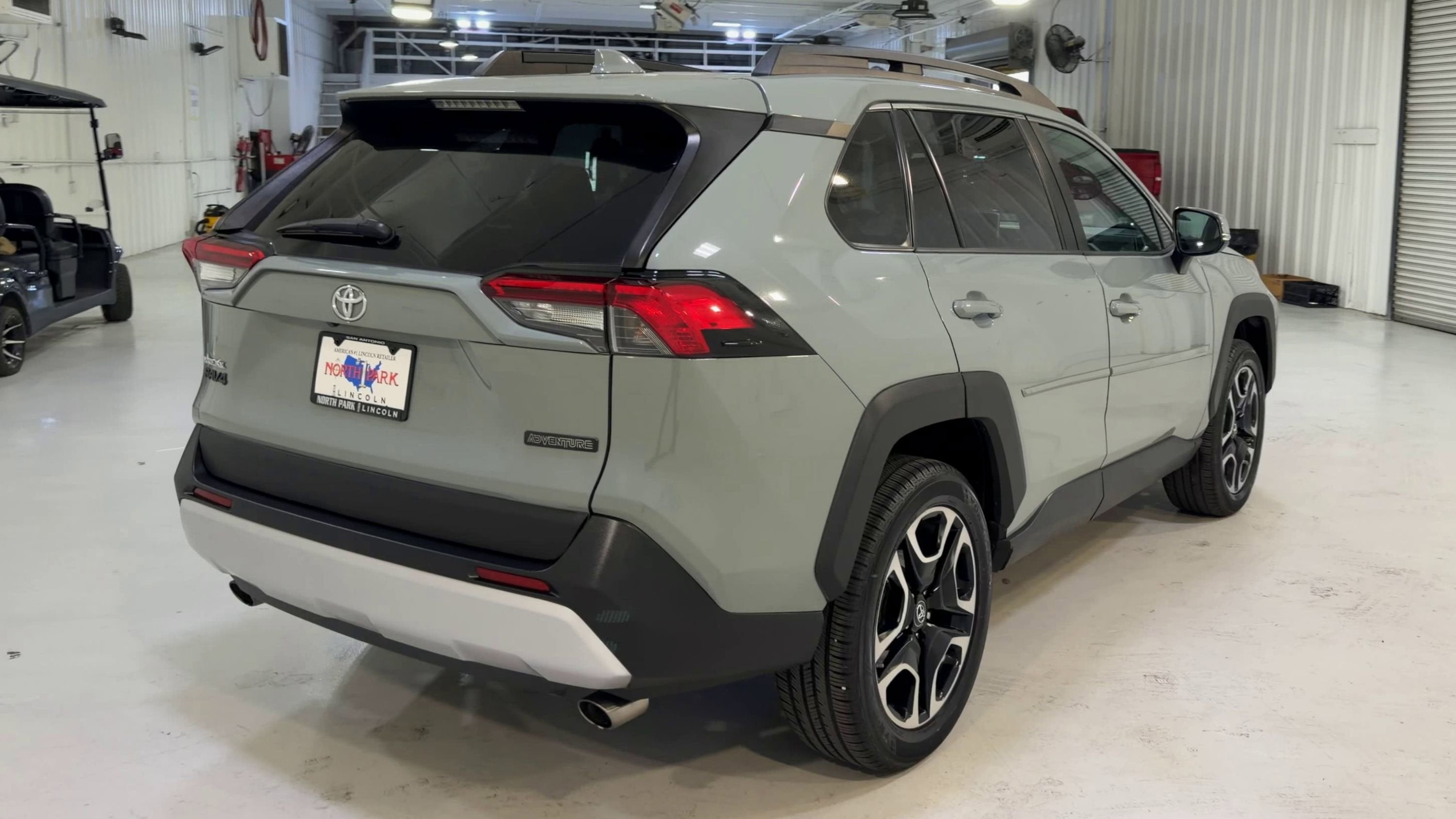 2019 Toyota RAV4 Adventure
