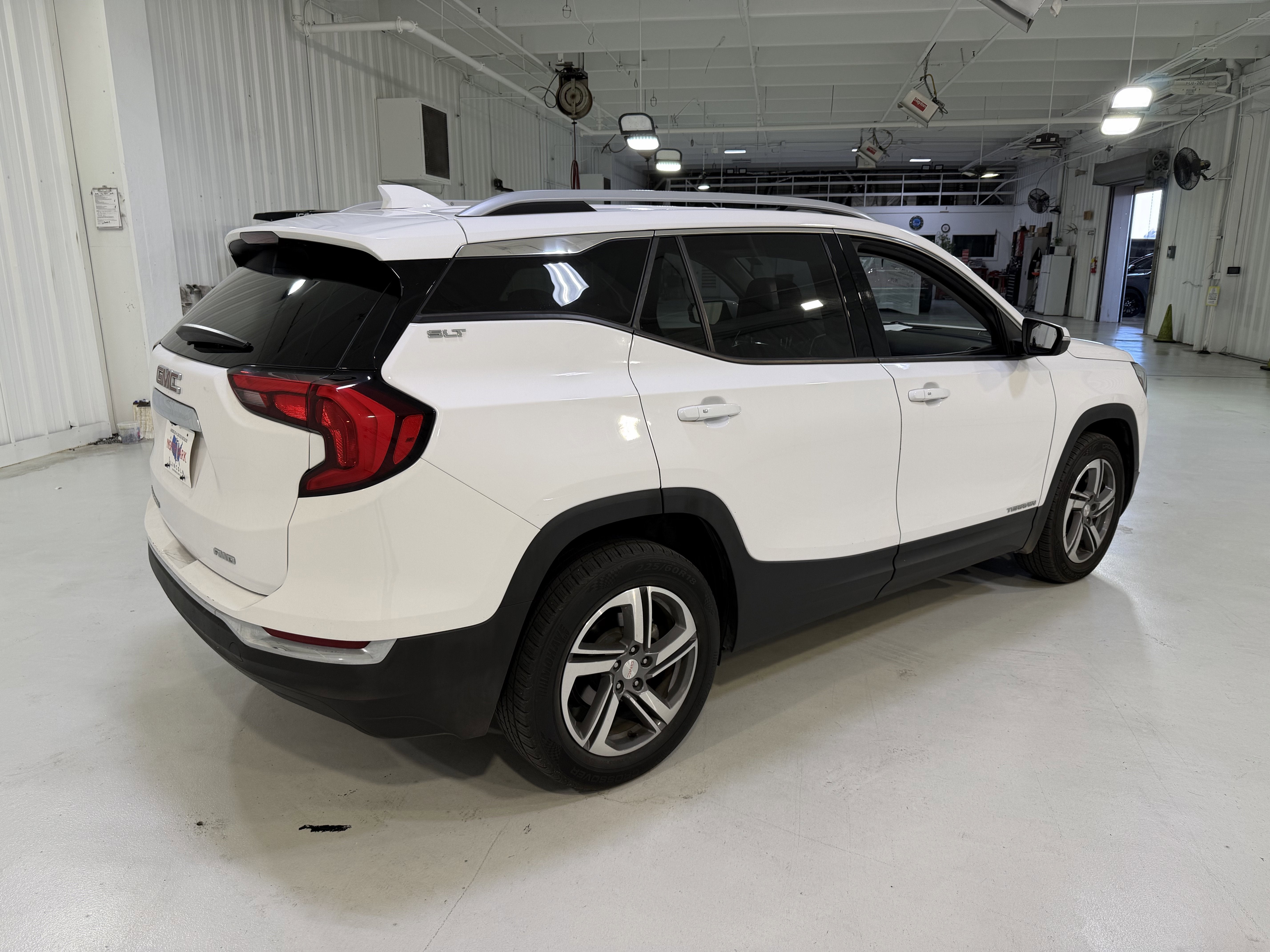 2020 GMC Terrain SLT