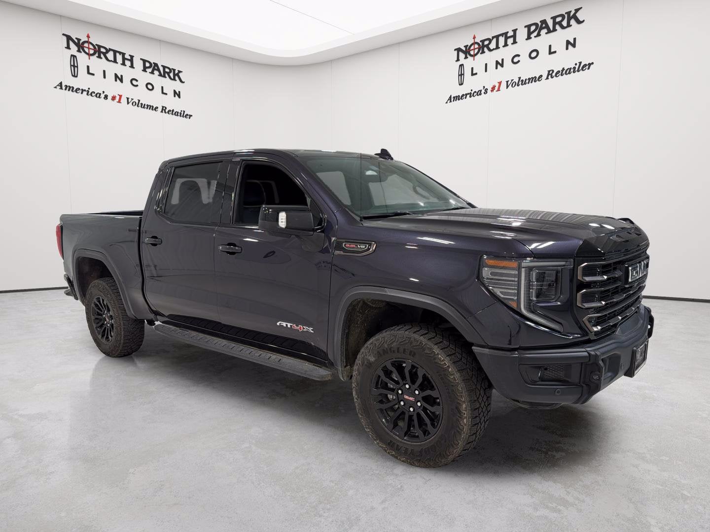 2023 GMC Sierra 1500 AT4X
