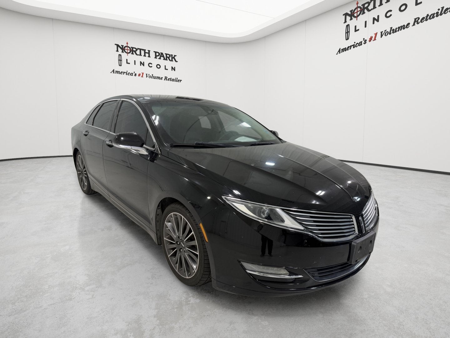 2016 Lincoln MKZ Base
