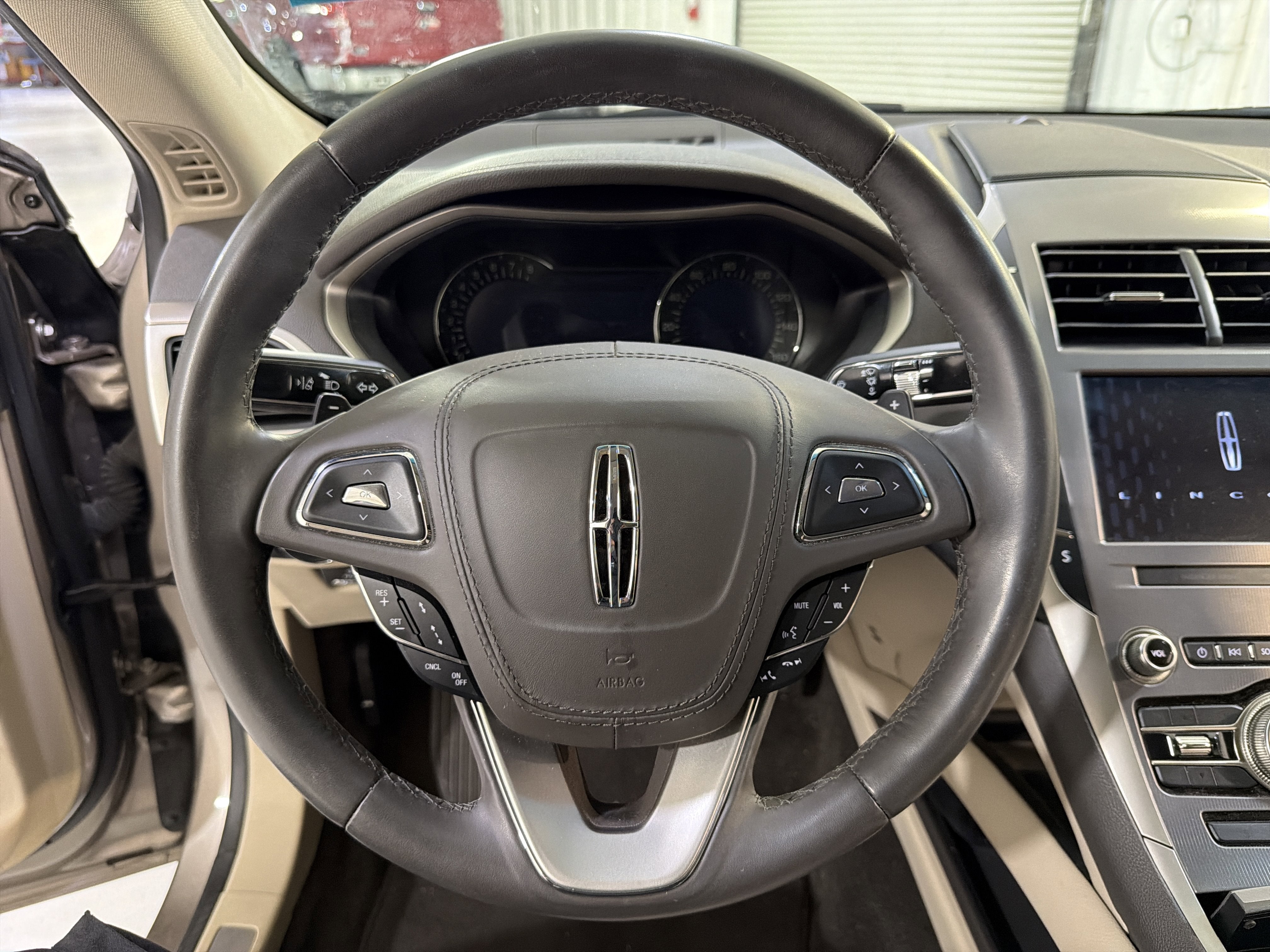2020 Lincoln MKZ Standard