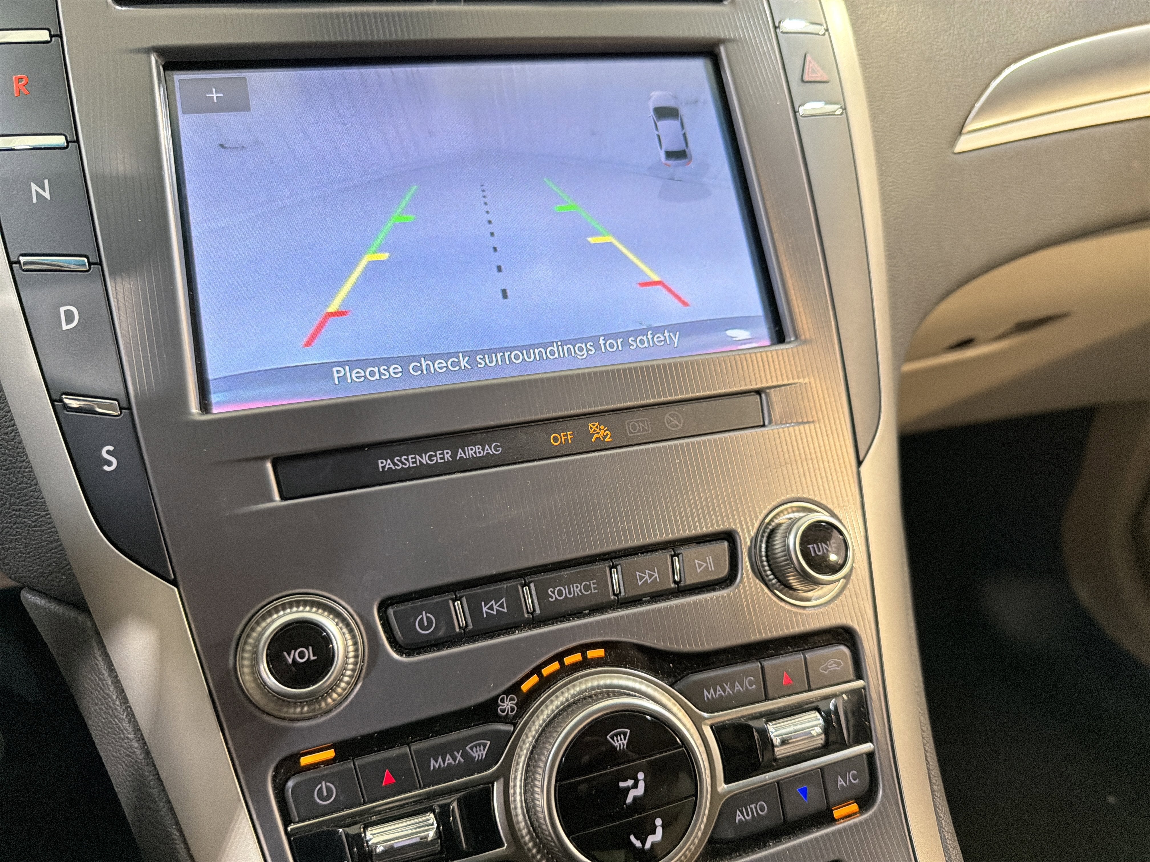 2020 Lincoln MKZ Standard