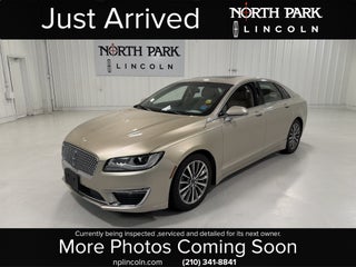2017 Lincoln MKZ Select