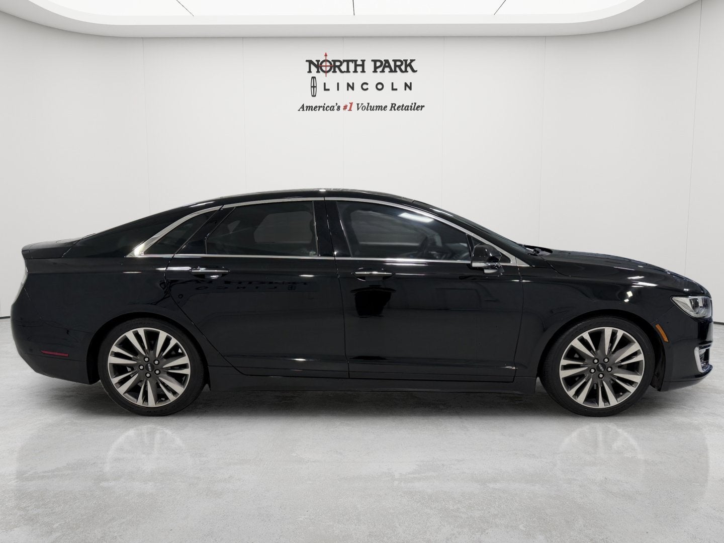 2017 Lincoln MKZ Reserve