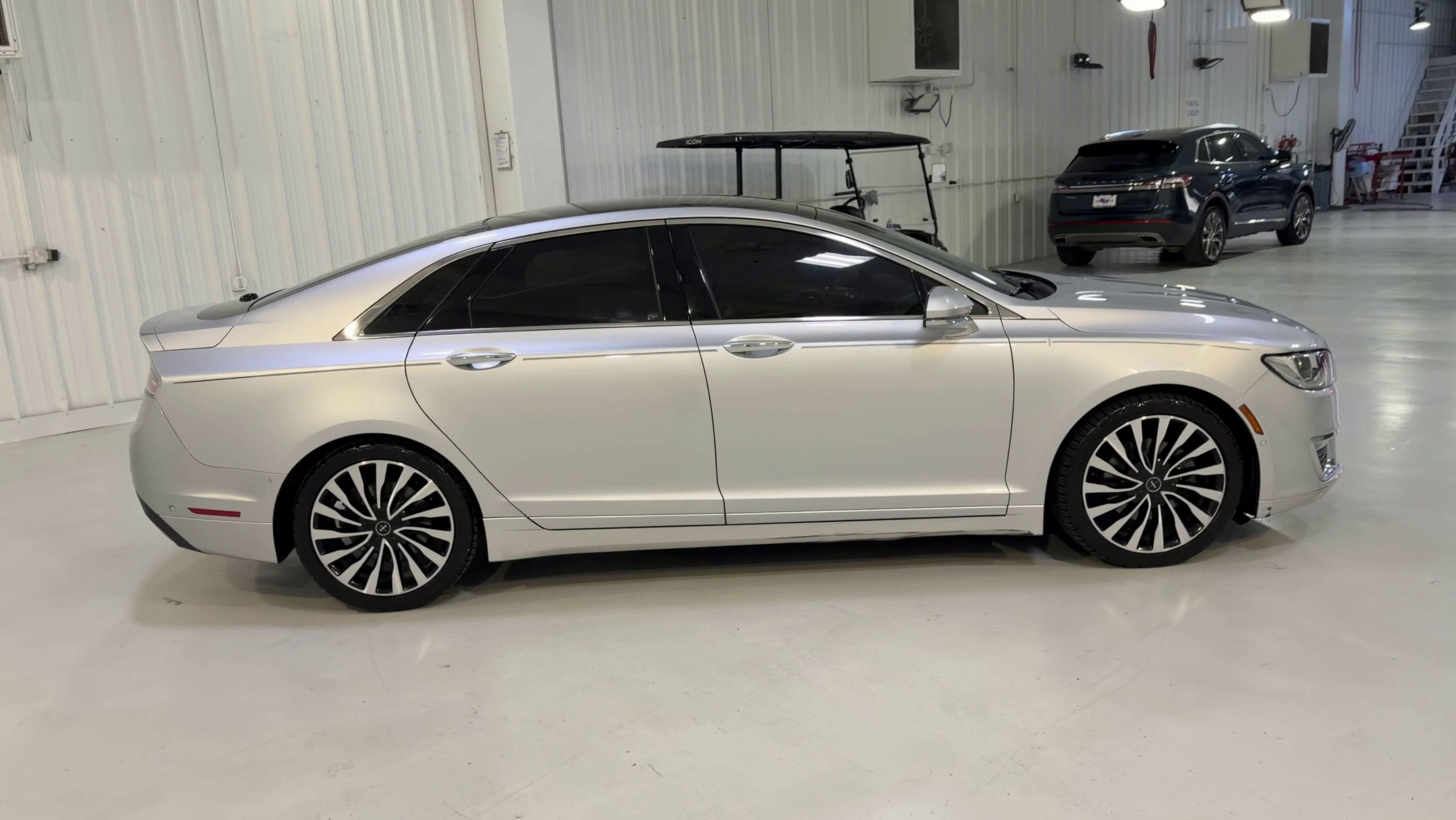 2017 Lincoln MKZ Black Label