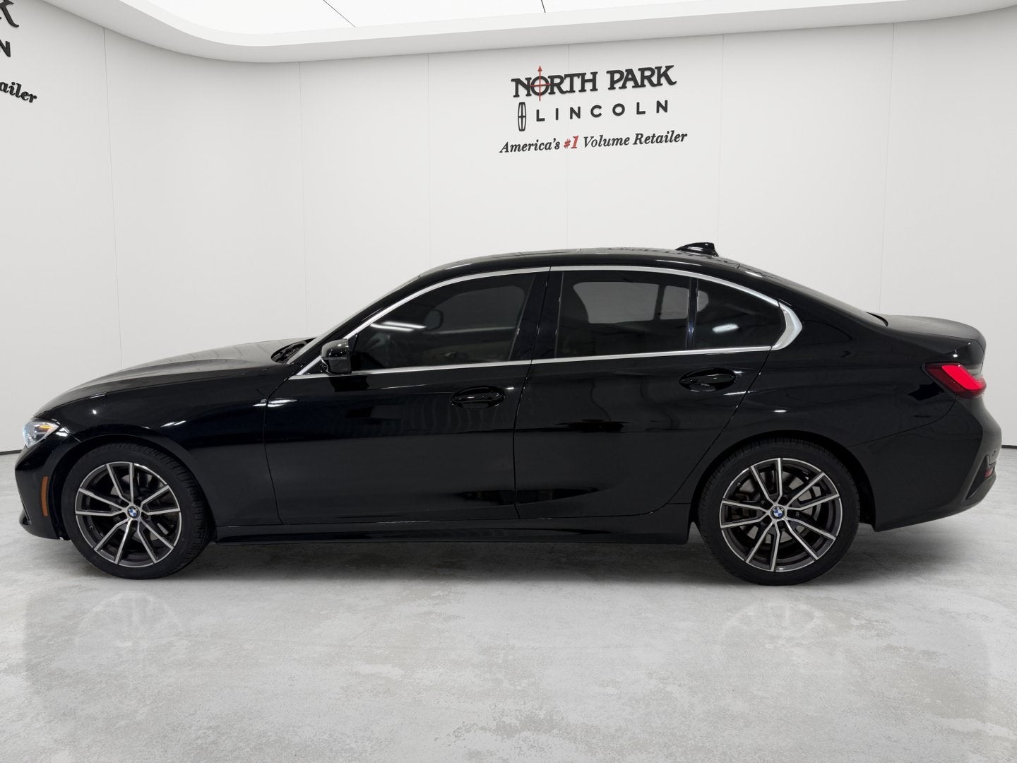 2022 BMW 3 Series 330i