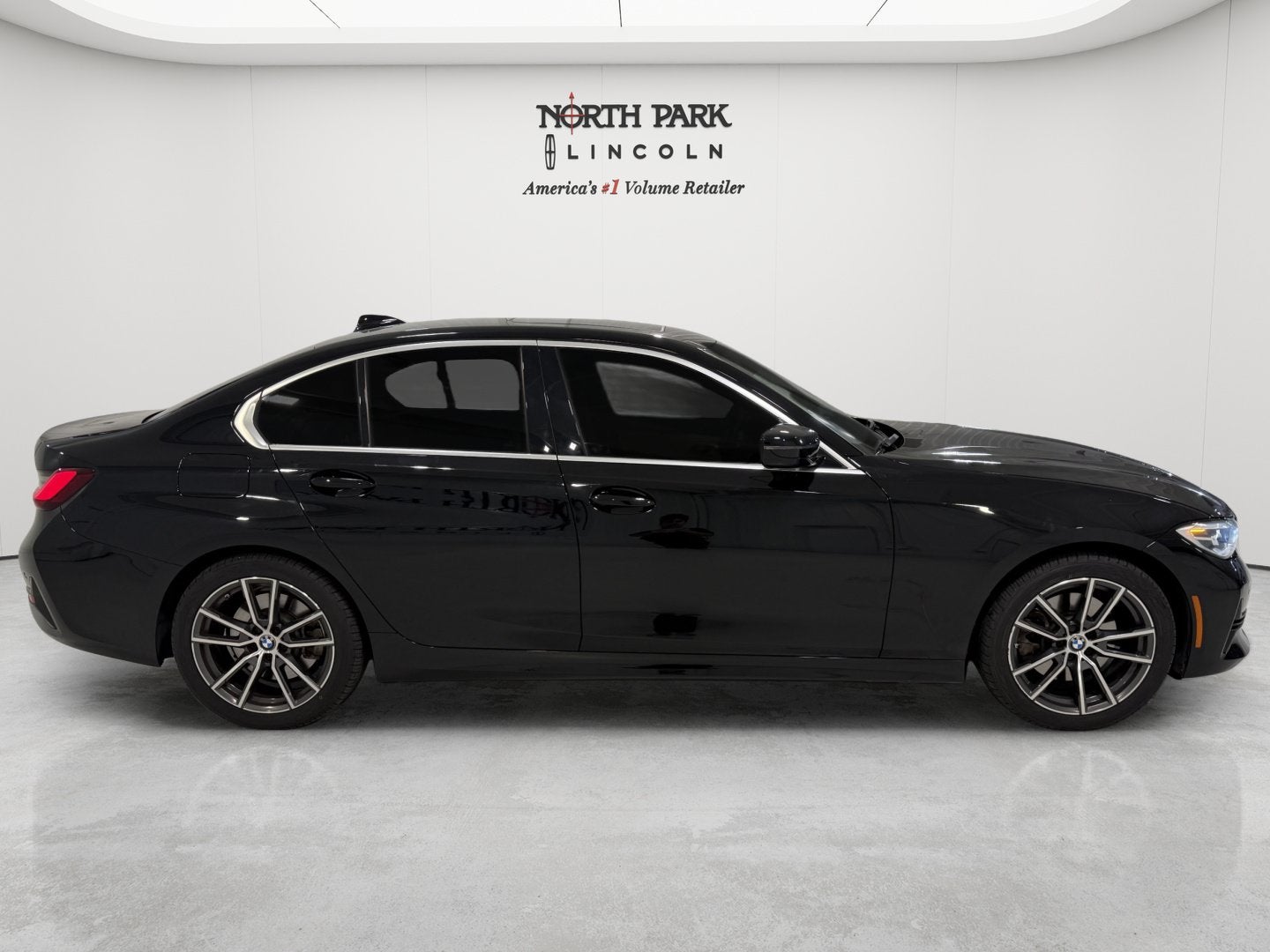 2022 BMW 3 Series 330i