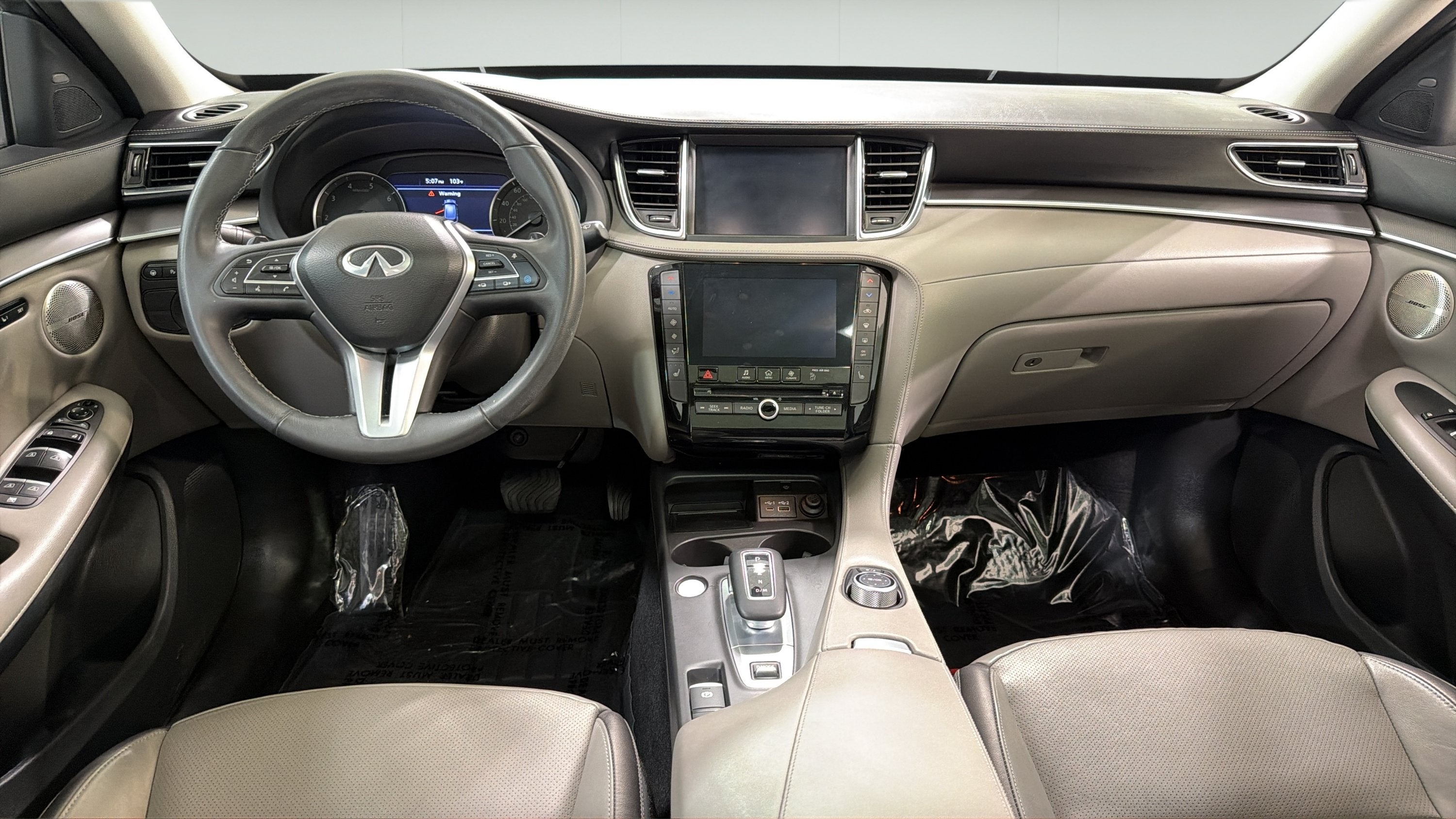 2023 INFINITI QX50 LUXE