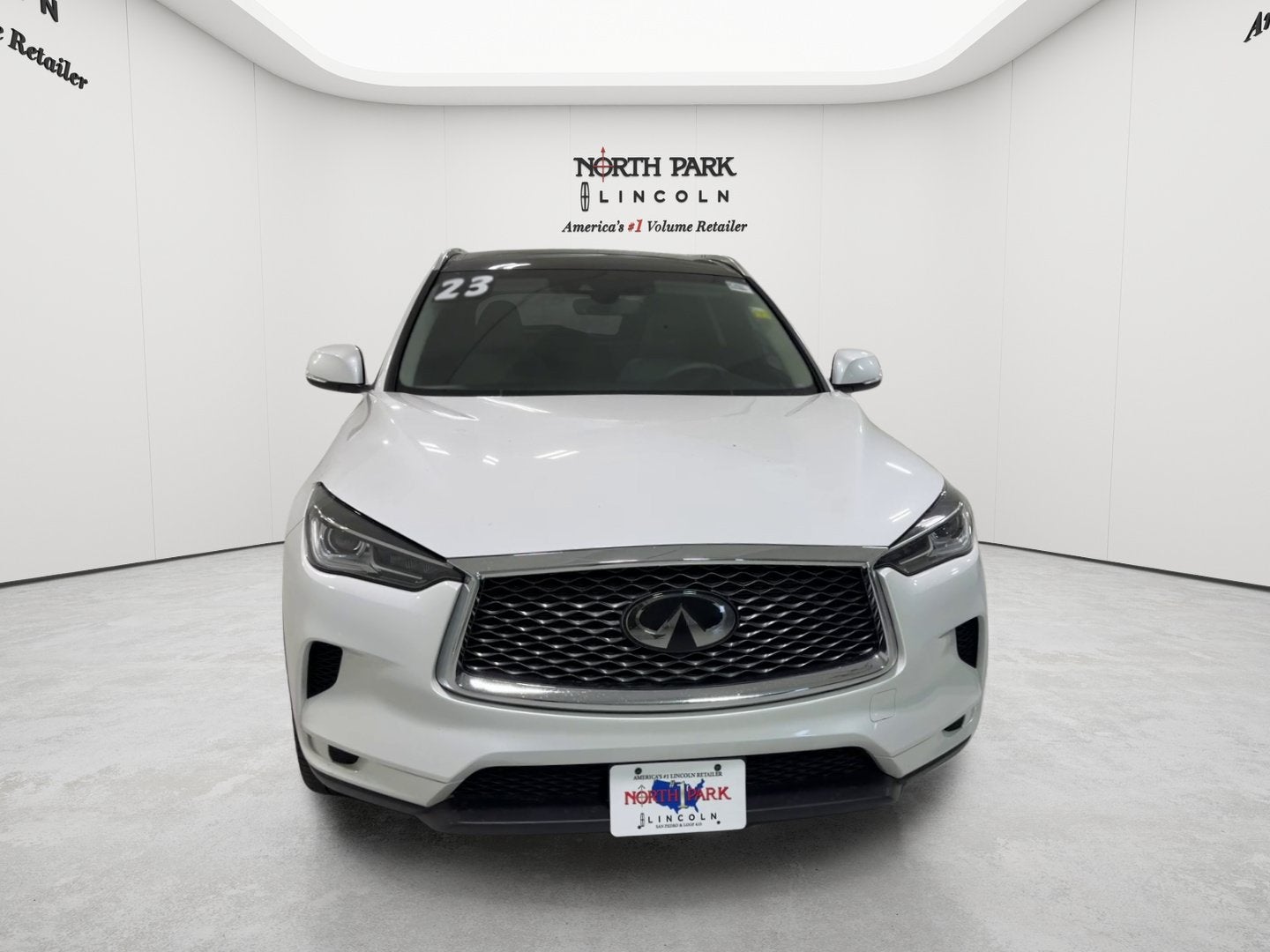 2023 INFINITI QX50 LUXE