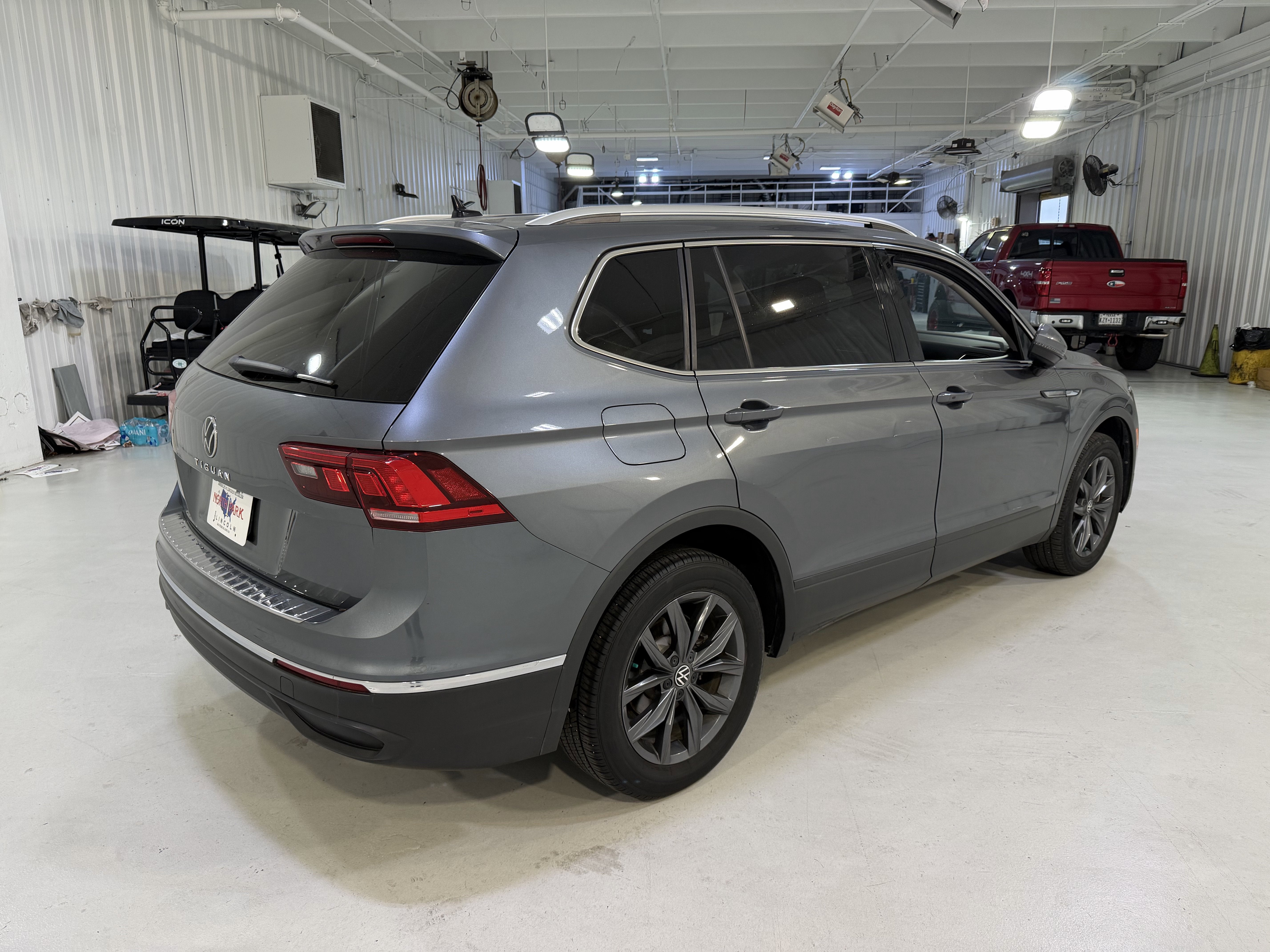 2022 Volkswagen Tiguan SE