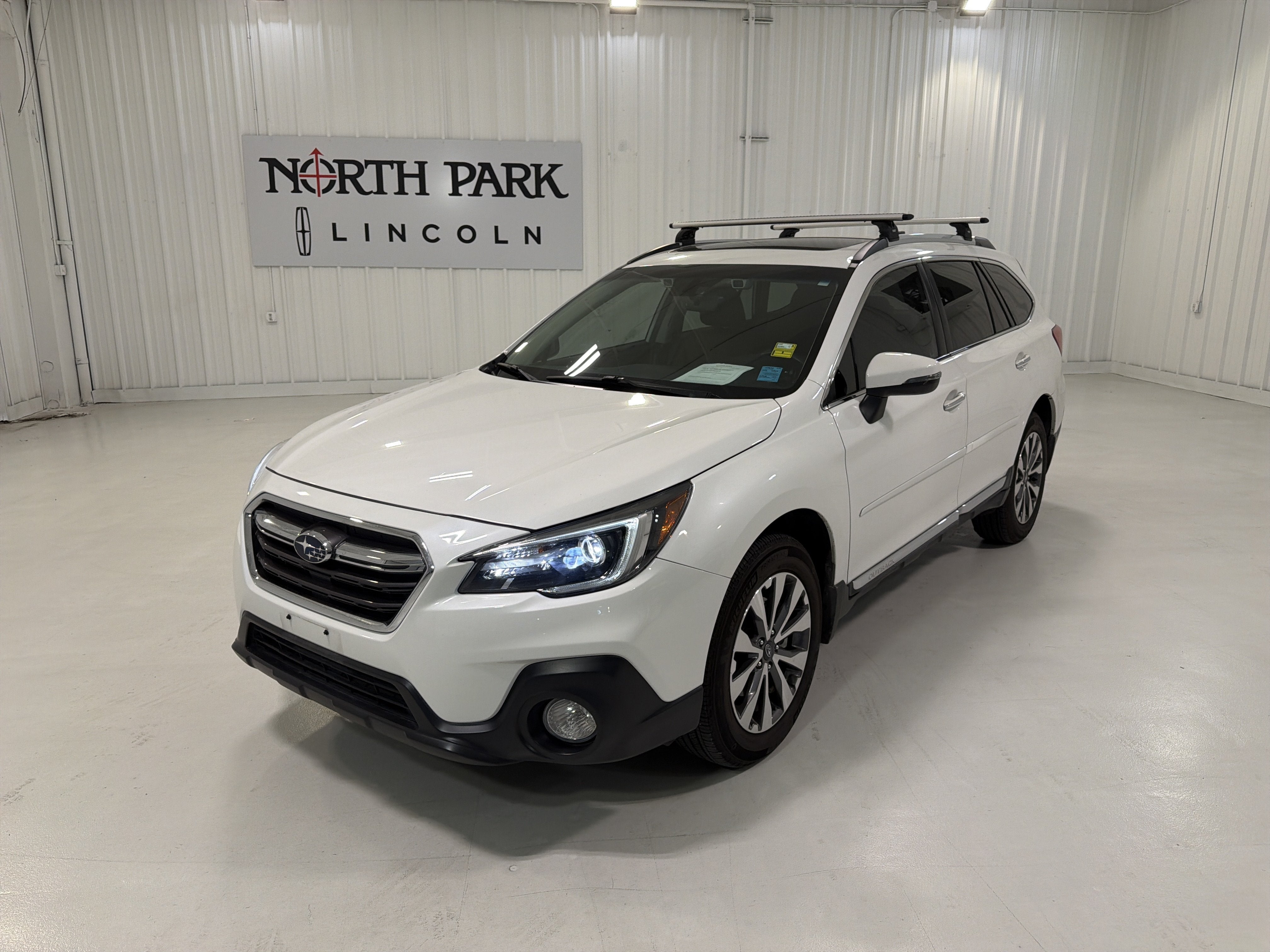 2019 Subaru Outback Touring