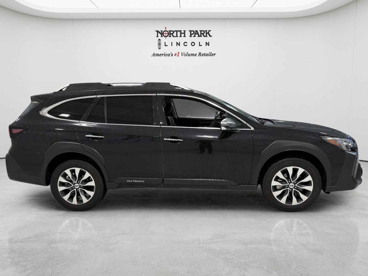 2025 Subaru Outback Touring XT