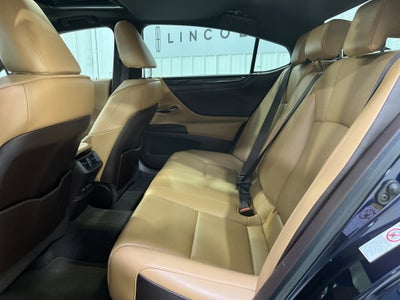 2019 Lexus ES 350