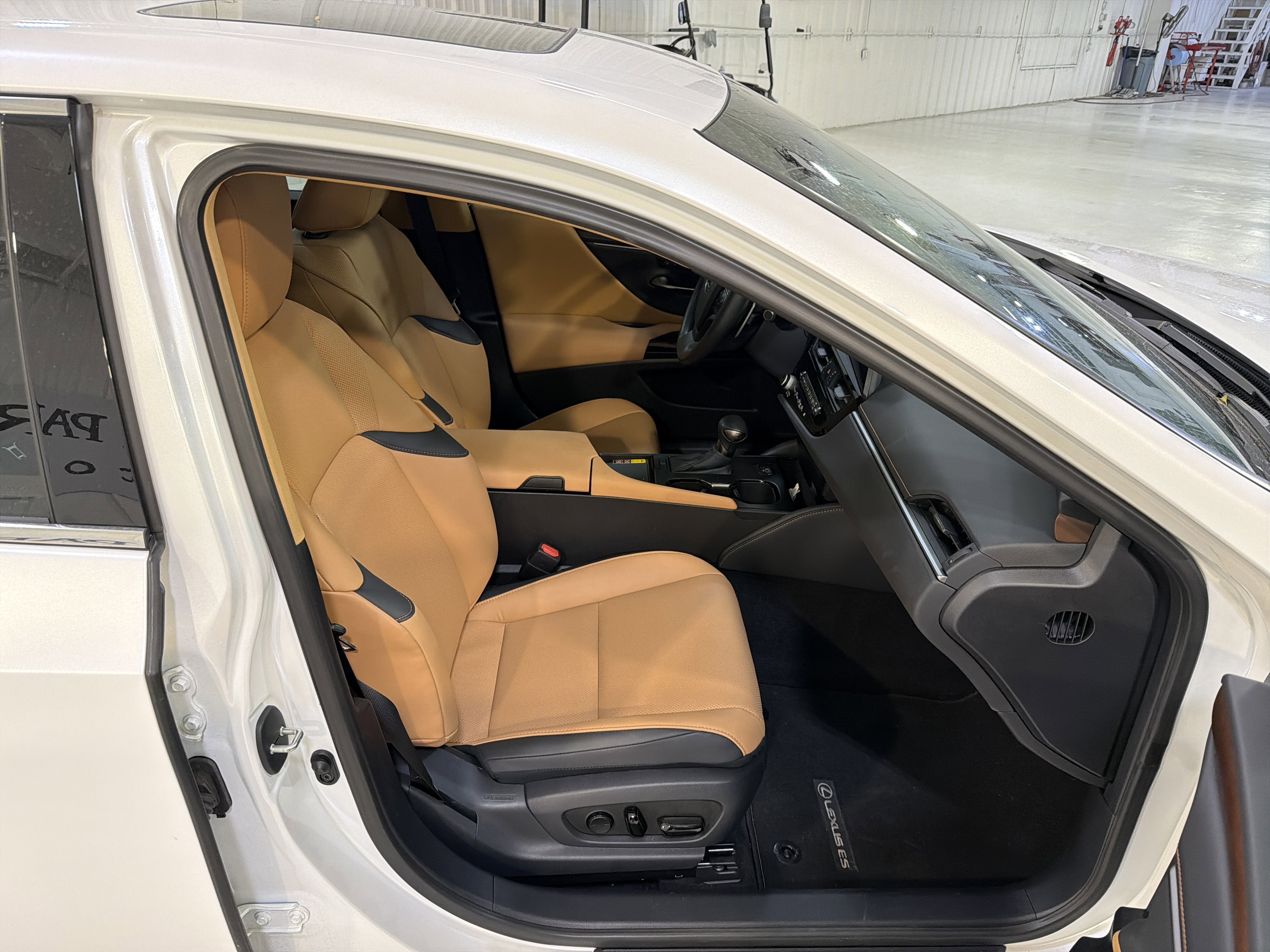 2025 Lexus ES ES 350